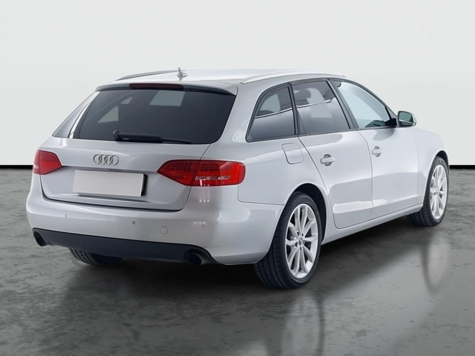 Audi A4, 2.0 TFSI, Automat, Navi - fotka 5