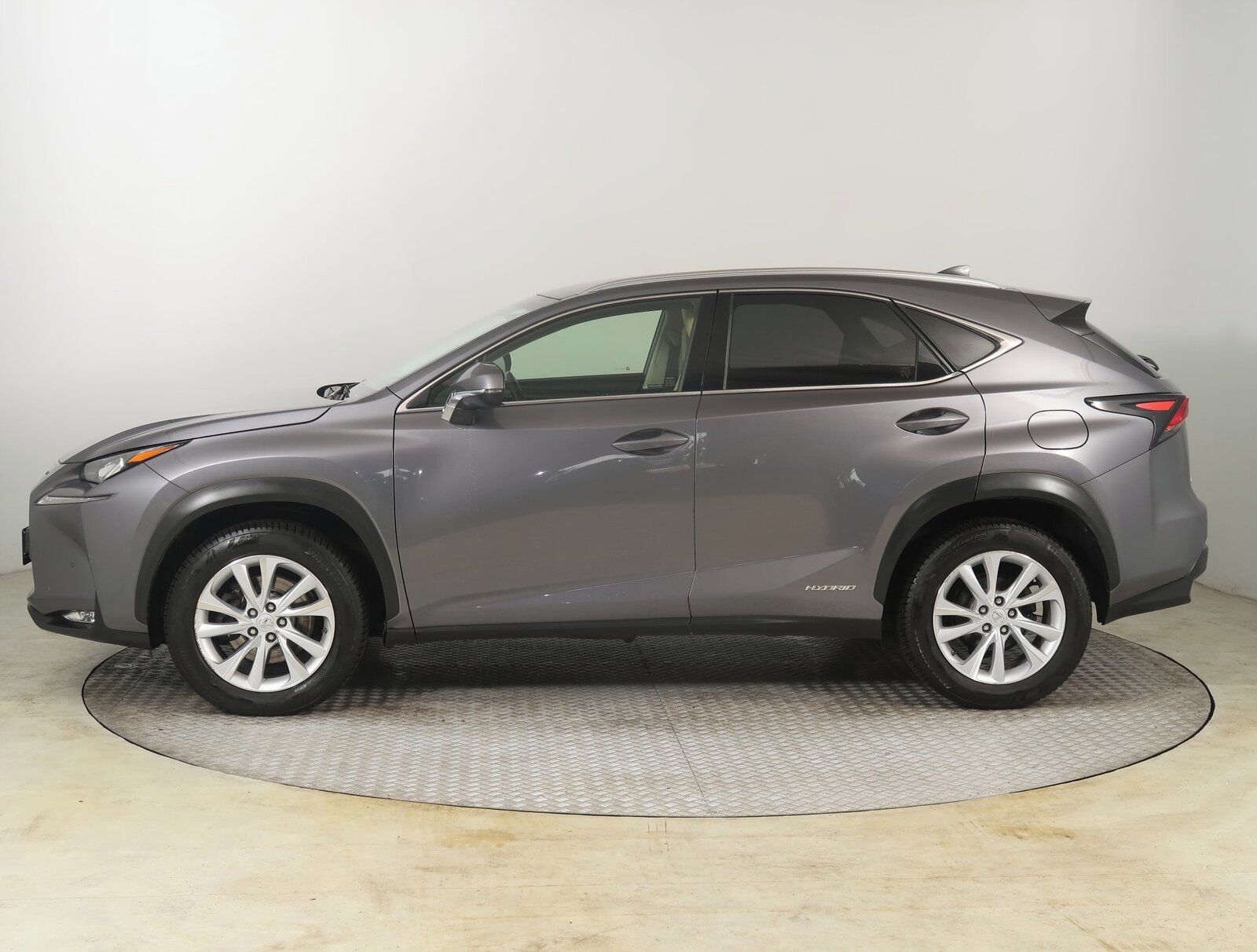 Lexus NX 300h, 300h, 4X4, Automat - fotka 3