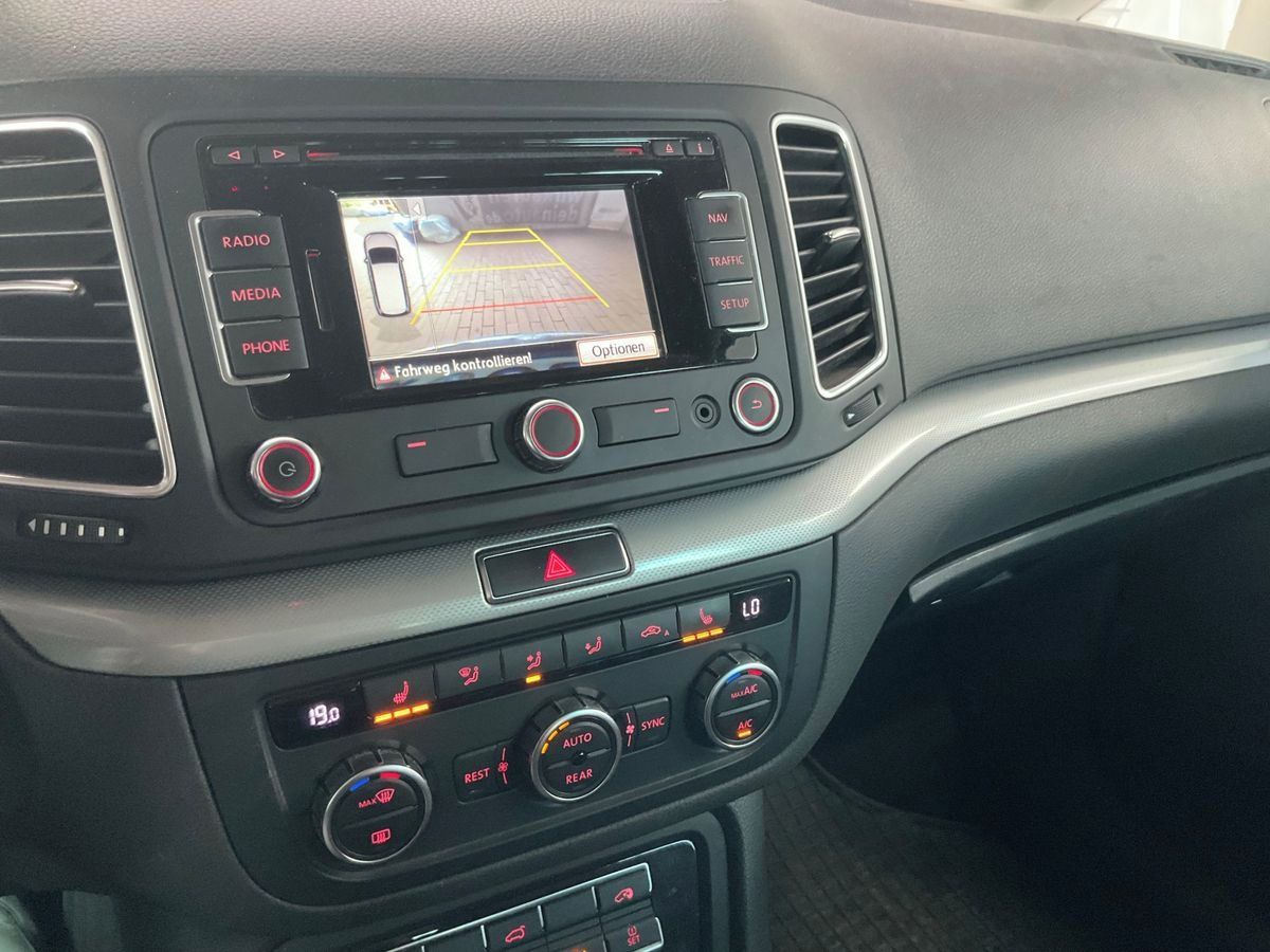 Volkswagen Sharan, 2.0Tdi 103KW 7-MÍST TOP VÝBAVA - fotka 4