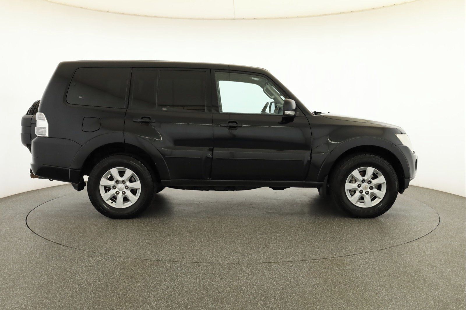 Mitsubishi Pajero, 3.2 DI-D, 4X4, 7 míst - fotka 6
