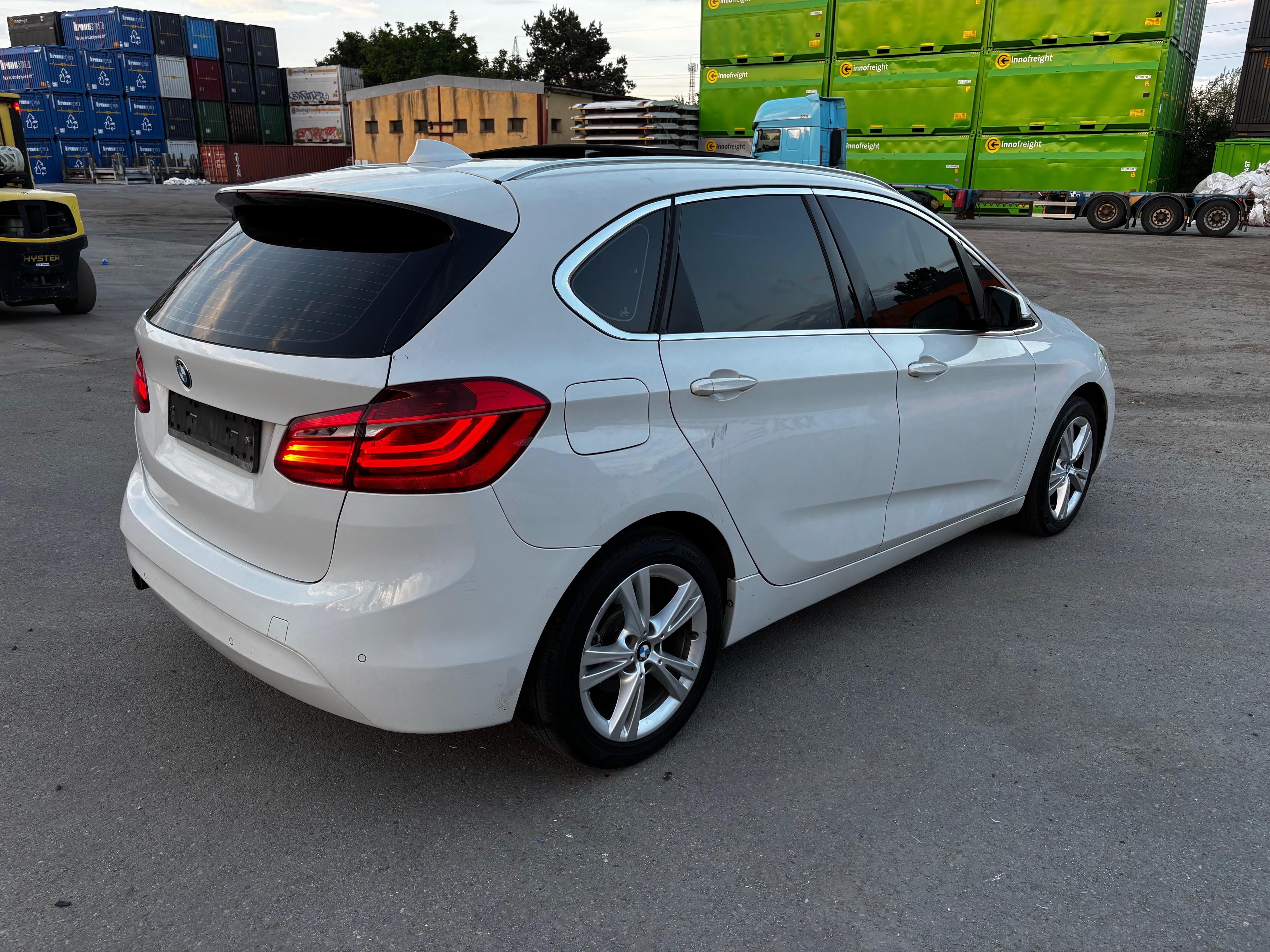 BMW Řada 2, 2.0D,Panorama,DPH,AUTOMAT,KUZE - fotka 4