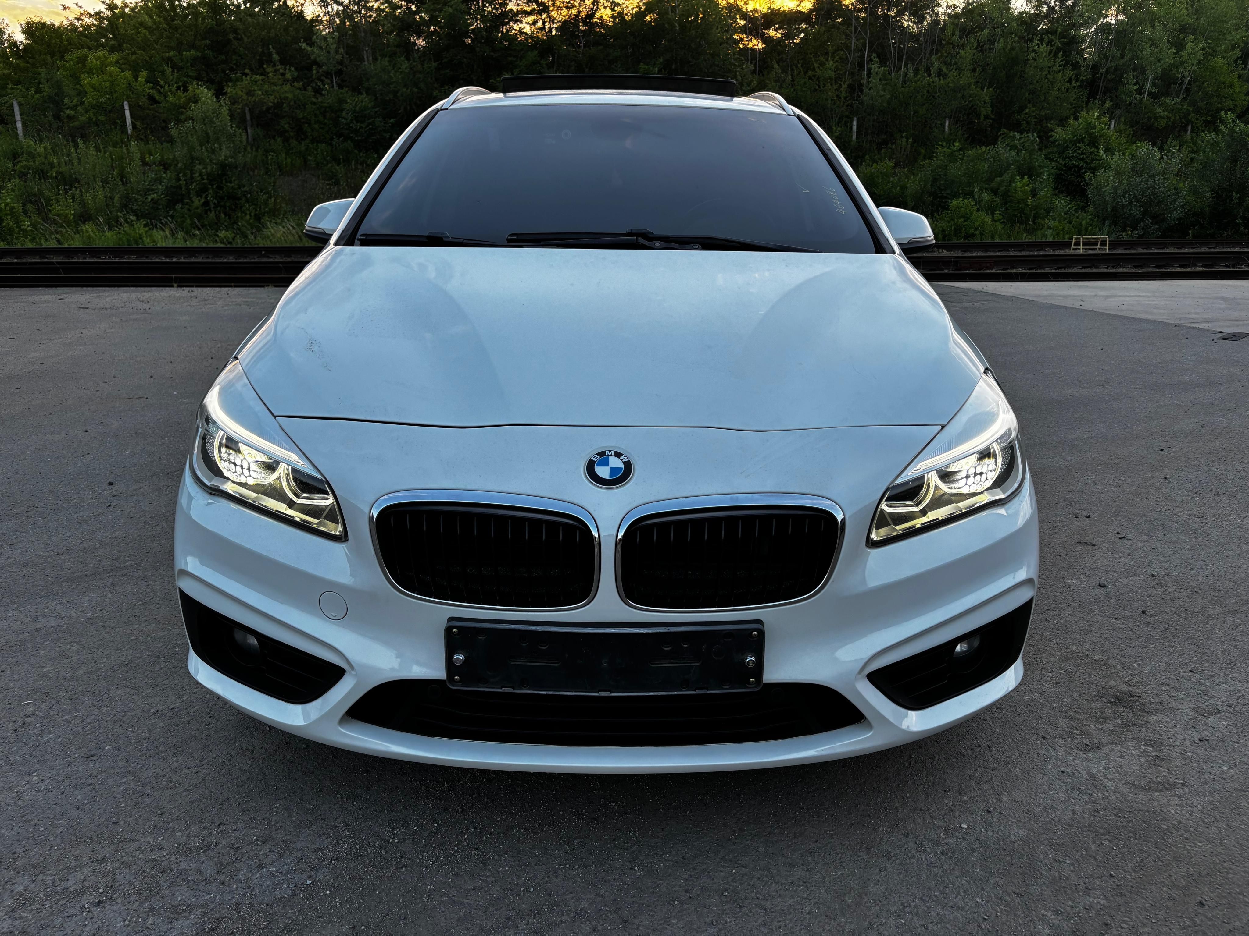 BMW Řada 2, 2.0D,Panorama,DPH,AUTOMAT,KUZE - fotka 6