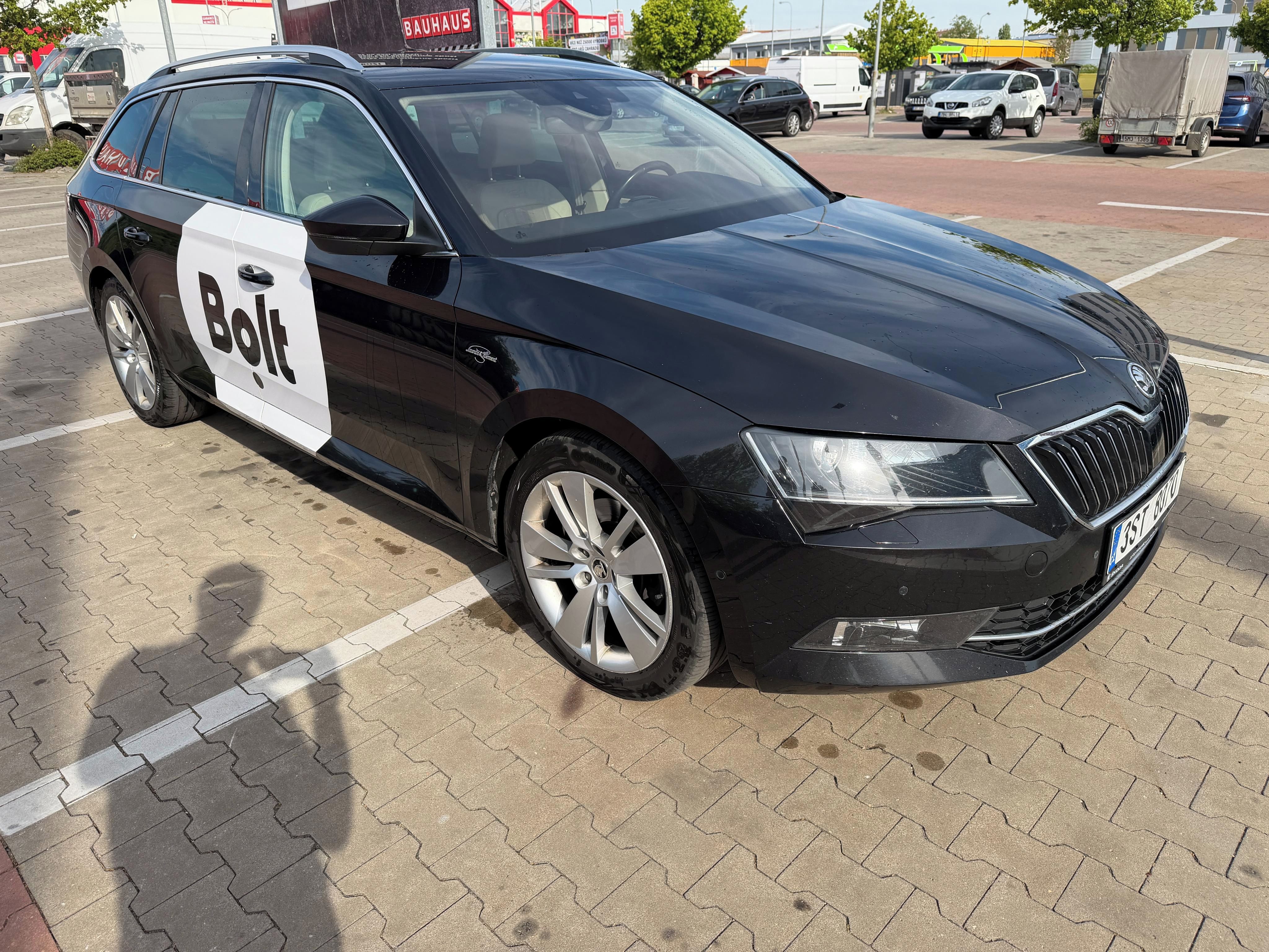 Škoda Superb, L&K, 140kW, 4x4, tažné, DPH