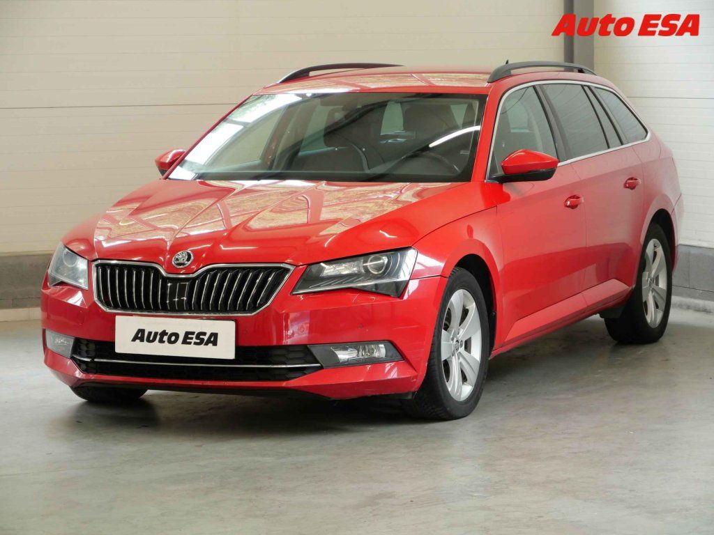 Škoda Superb, 2.0TDI,ČR - fotka 3