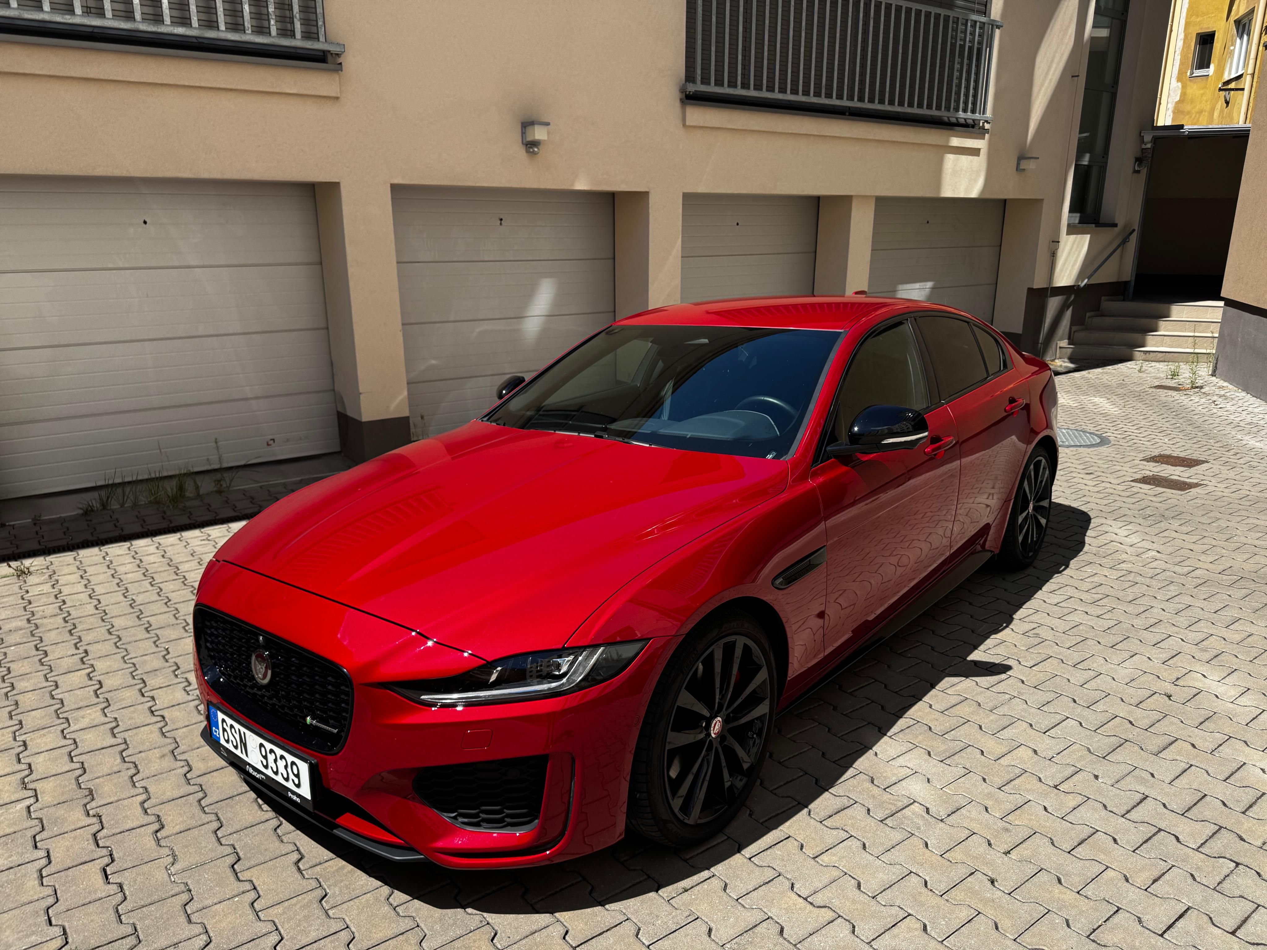 Jaguar XE, P250, záruka