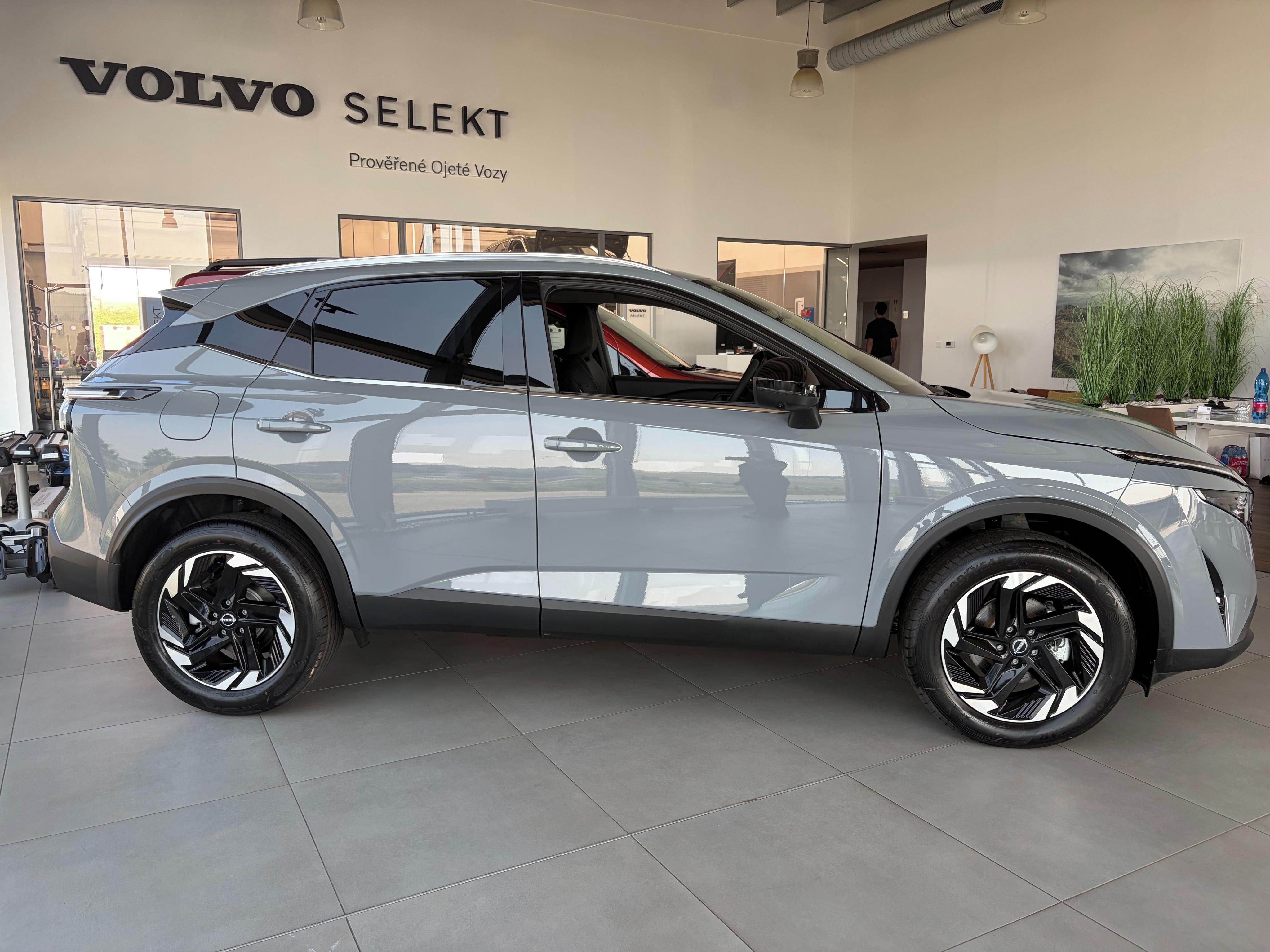 Nissan Qashqai, 1.3 DIG-T mHEV 2WD, 6MT - fotka 4