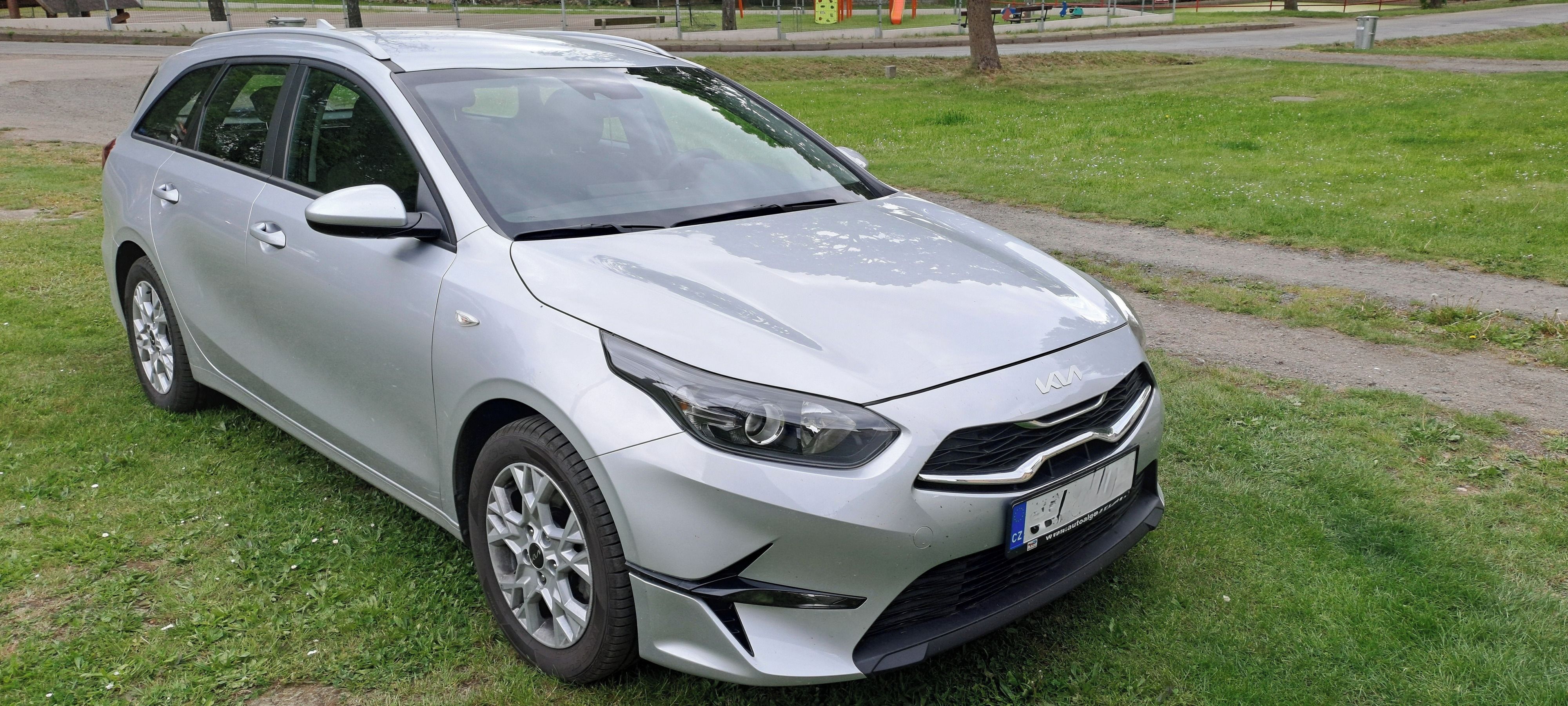 Kia Cee´d, SW CD 1,5 T-GDi GPF SPIN - fotka 4