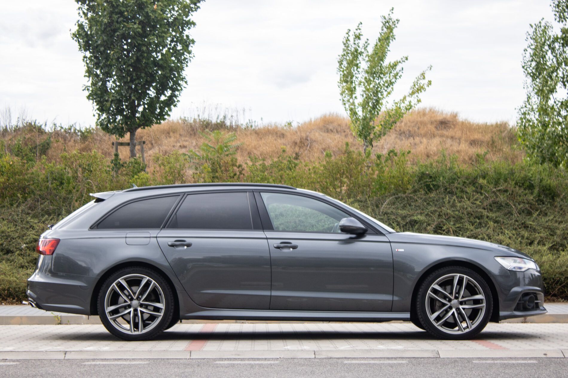Audi A6 Avant - fotka 4