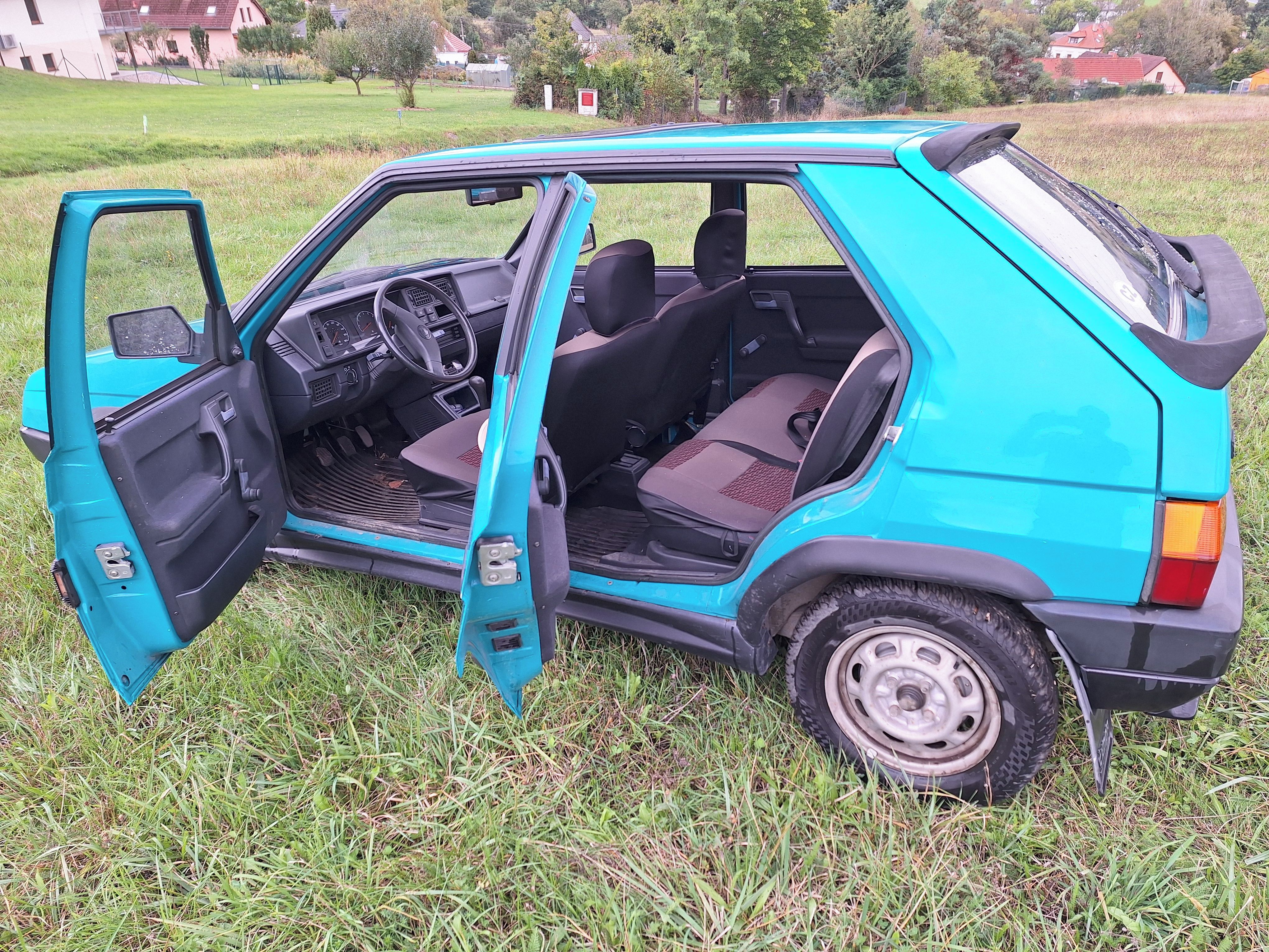 Škoda Favorit - fotka 4