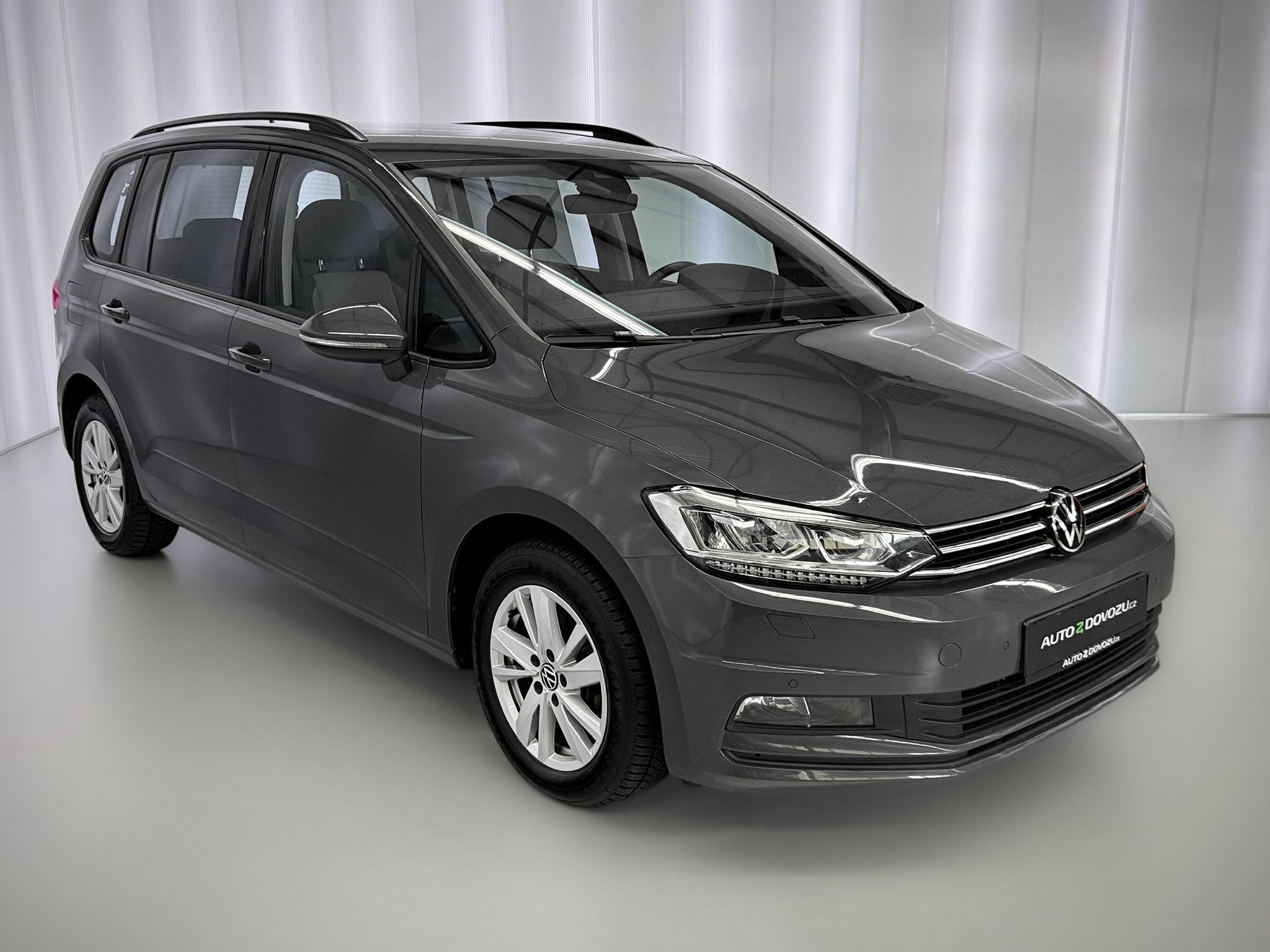 Volkswagen Touran, 2.0 TDI DSG CML,7MÍST, WEBASTO - fotka 4