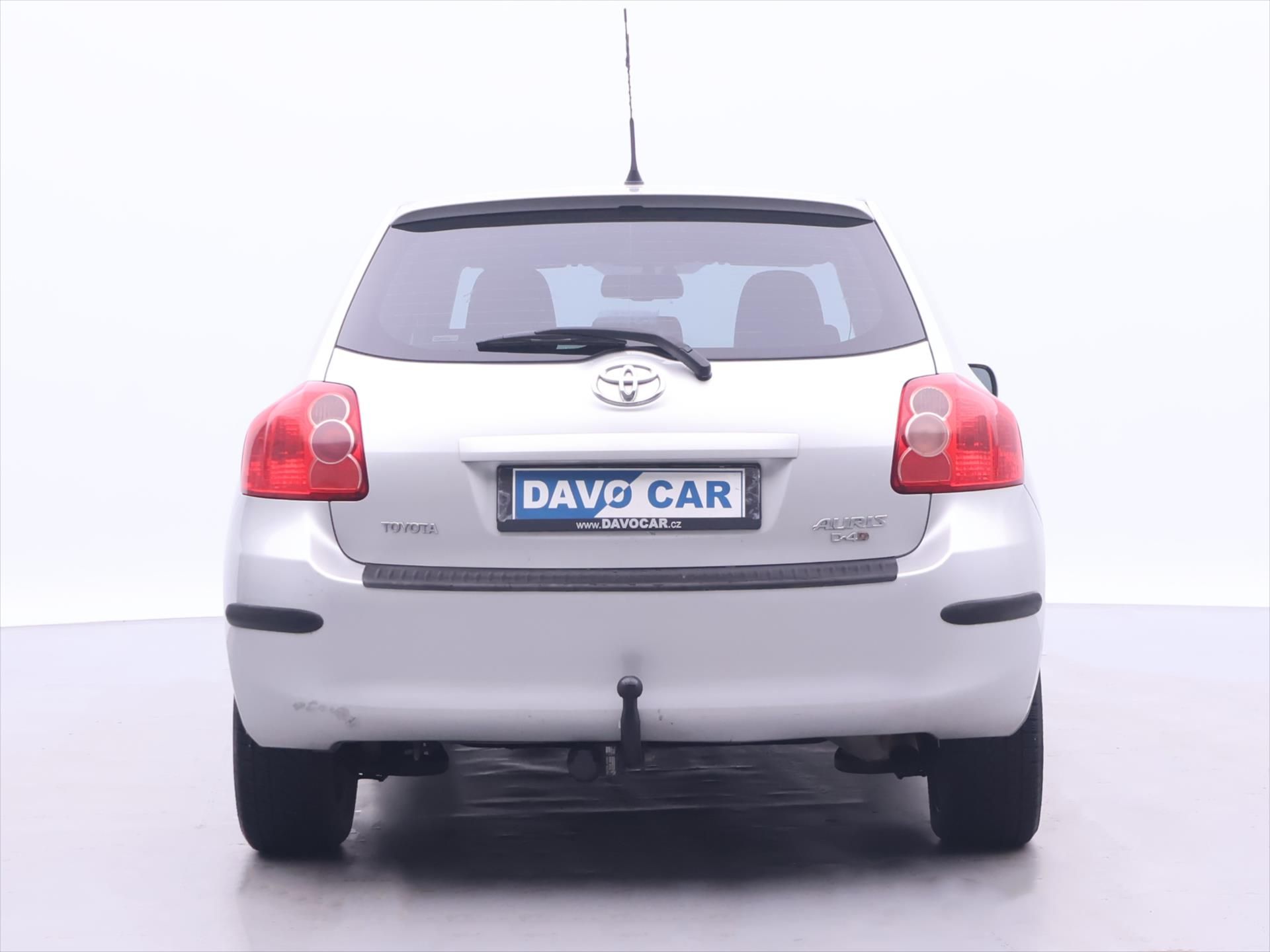 Toyota Auris, 2,0 D-4D 93kW Xenon Tažné - fotka 6