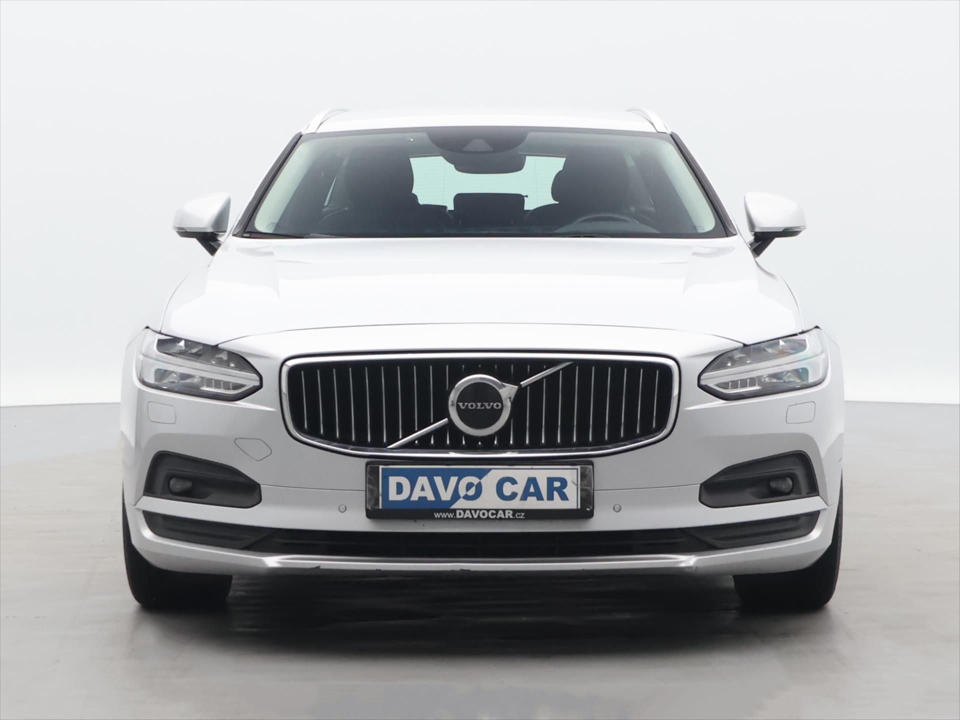 Volvo V90, 2,0 D 145 kW Momentum Automat - fotka 2