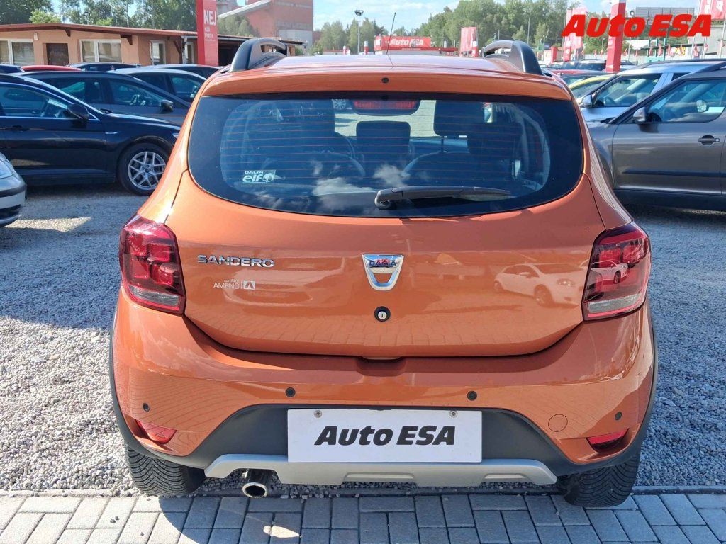 Dacia Sandero, 0.9 TCe Stepway,Celebration - fotka 5