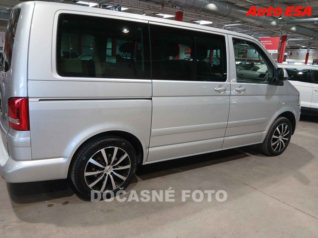Volkswagen Multivan, 2.0TDi 7Míst - fotka 2