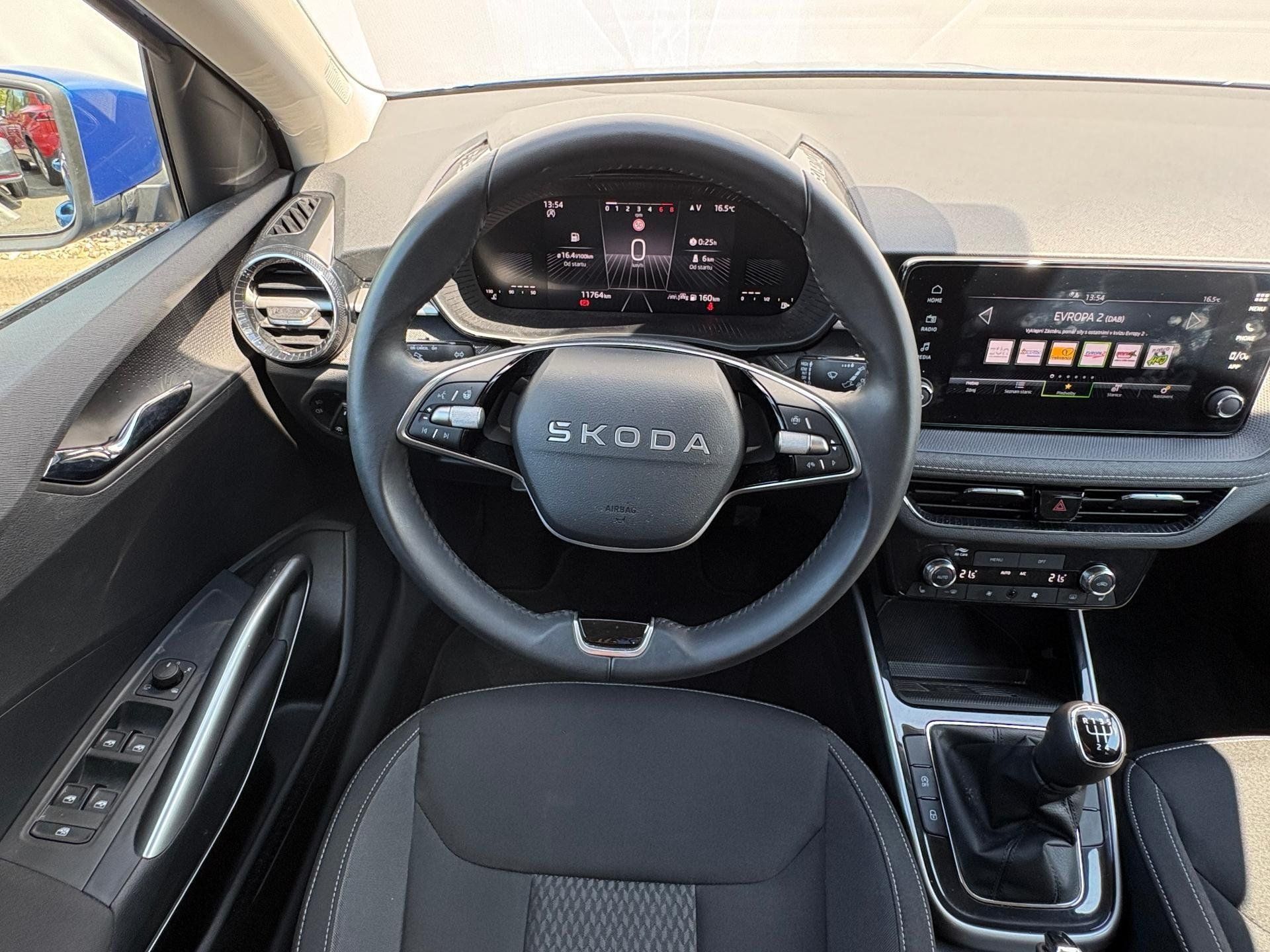 Škoda Fabia, Fabia 1.0 TSI 70kW Top - fotka 5