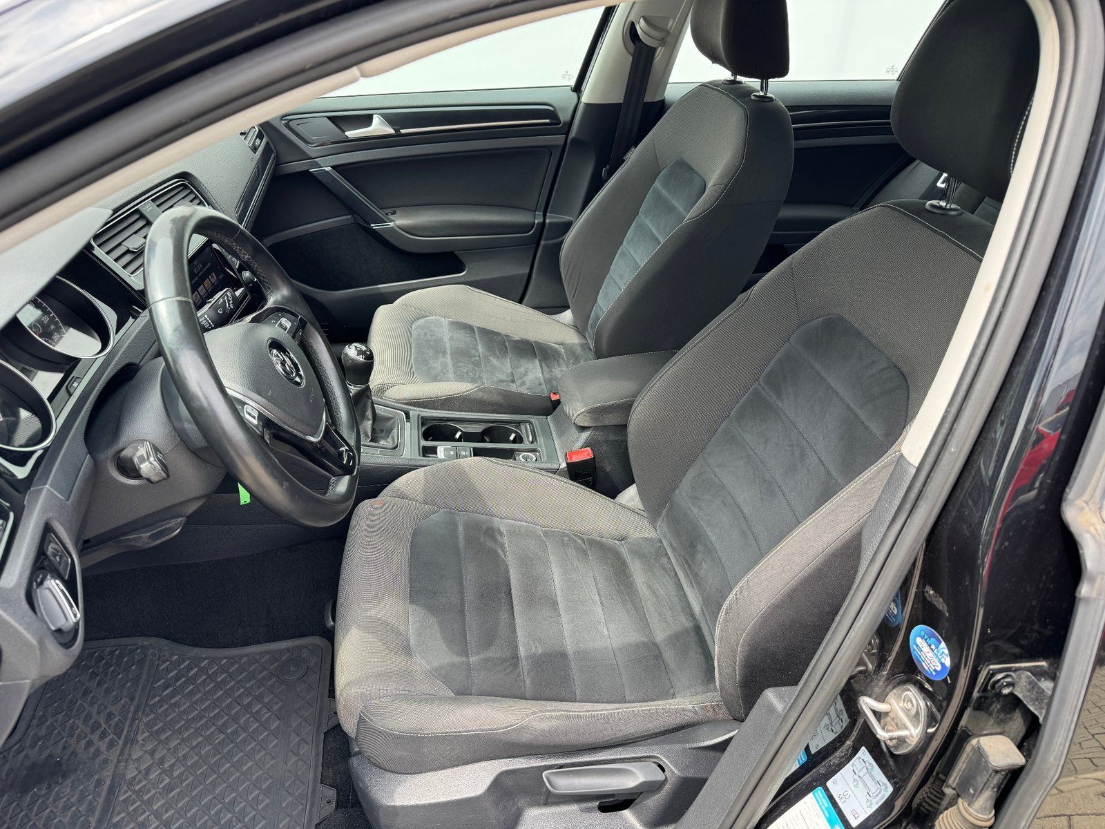 Volkswagen Golf Variant, Golf Variant 1.6 TDi 77kW - fotka 5