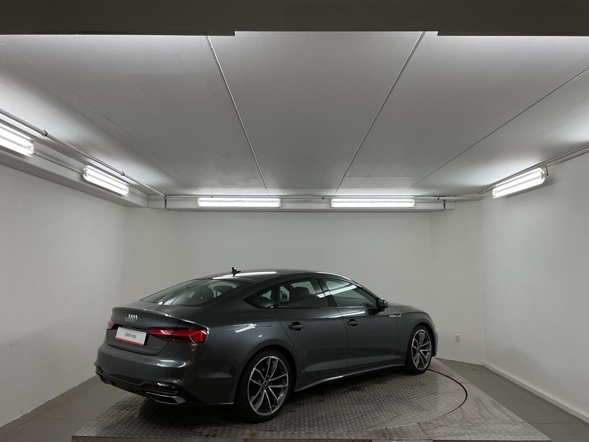 Audi A5, 2.0 40 TDI quattro S tronic Sp - fotka 2
