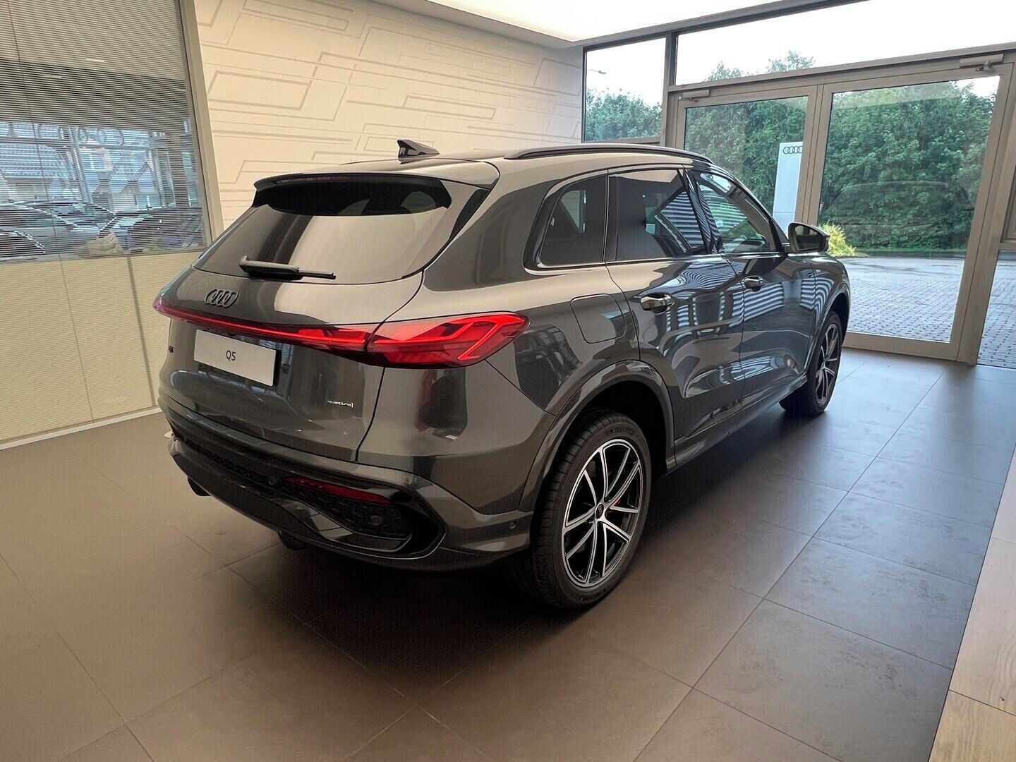 Audi Q5, TDI quattro 220 kW - fotka 3