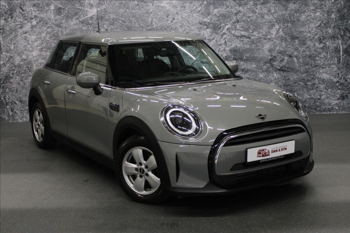 Mini Cooper, 1,5 1.majitel CZ - fotka 2