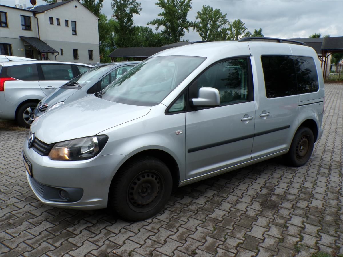 Volkswagen Caddy, 1,6 TDI  TAŘŽNÉ ZAŘÍZENÍ - fotka 3