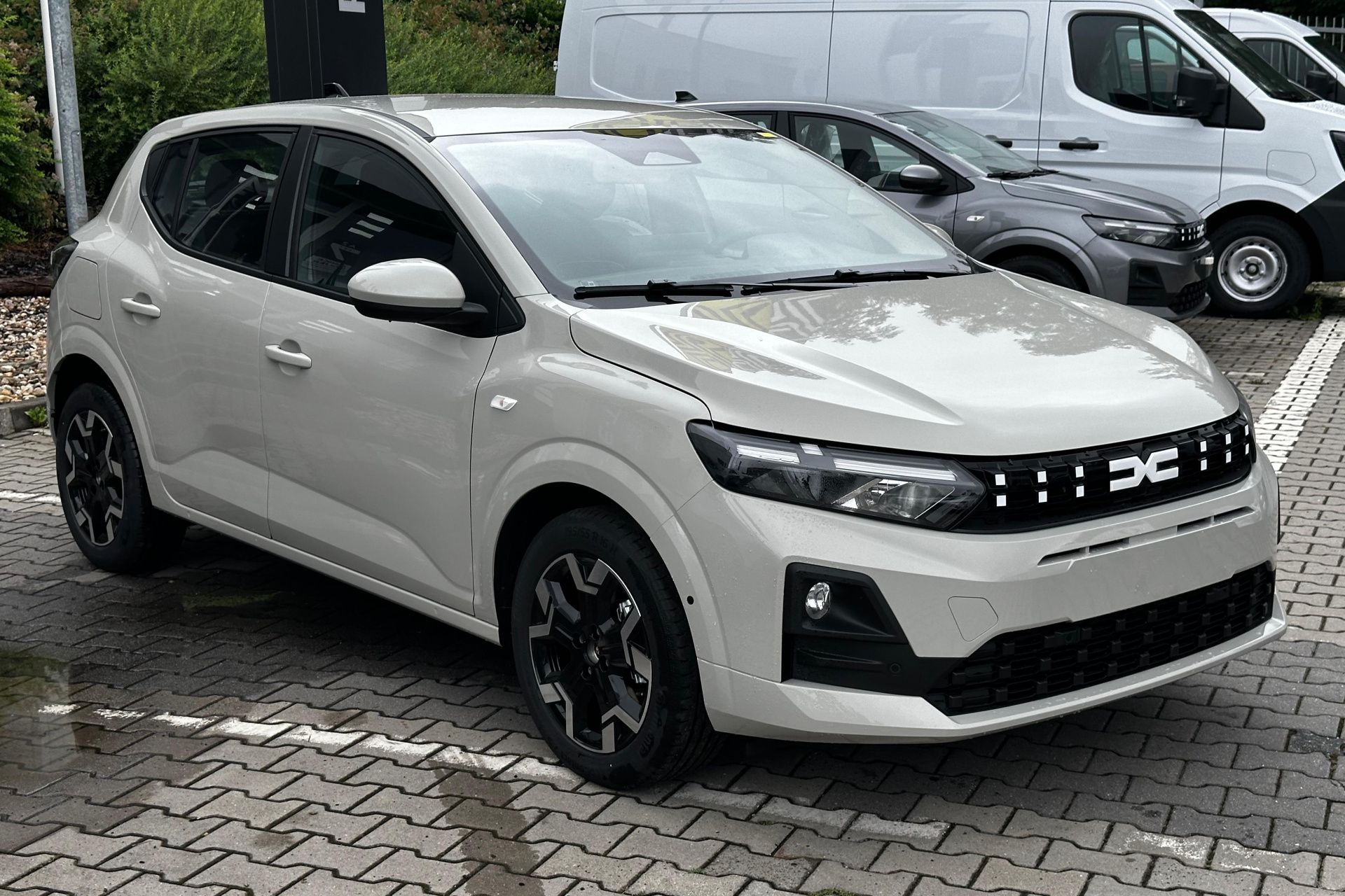 Dacia Sandero, Journey Eco-G 120 - fotka 2