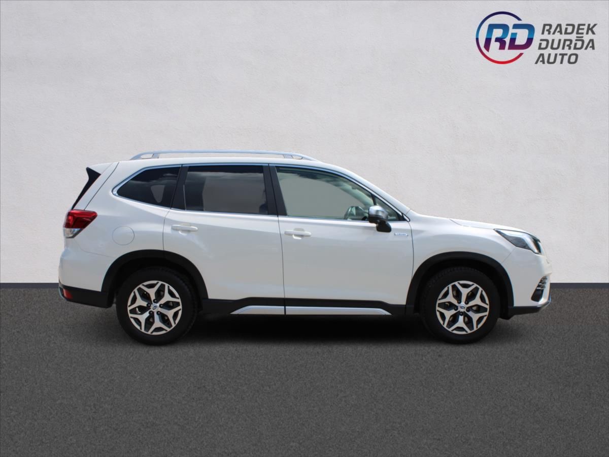 Subaru Forester, 2,0 i  1.MAJ,4X4,A/T,ZÁRUKA - fotka 4