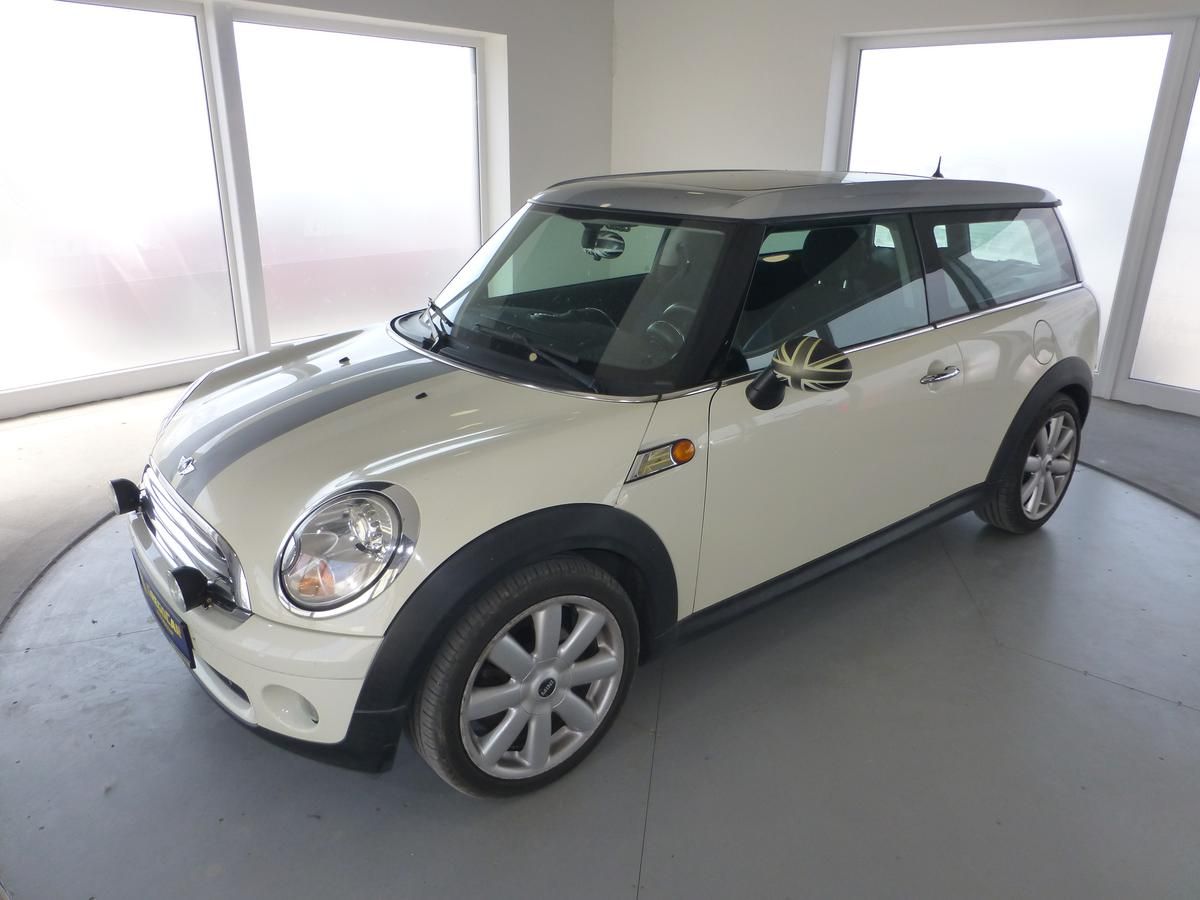 Mini Clubman, 1,6i**XENONY***ALU KOLA**TAŽNÉ
