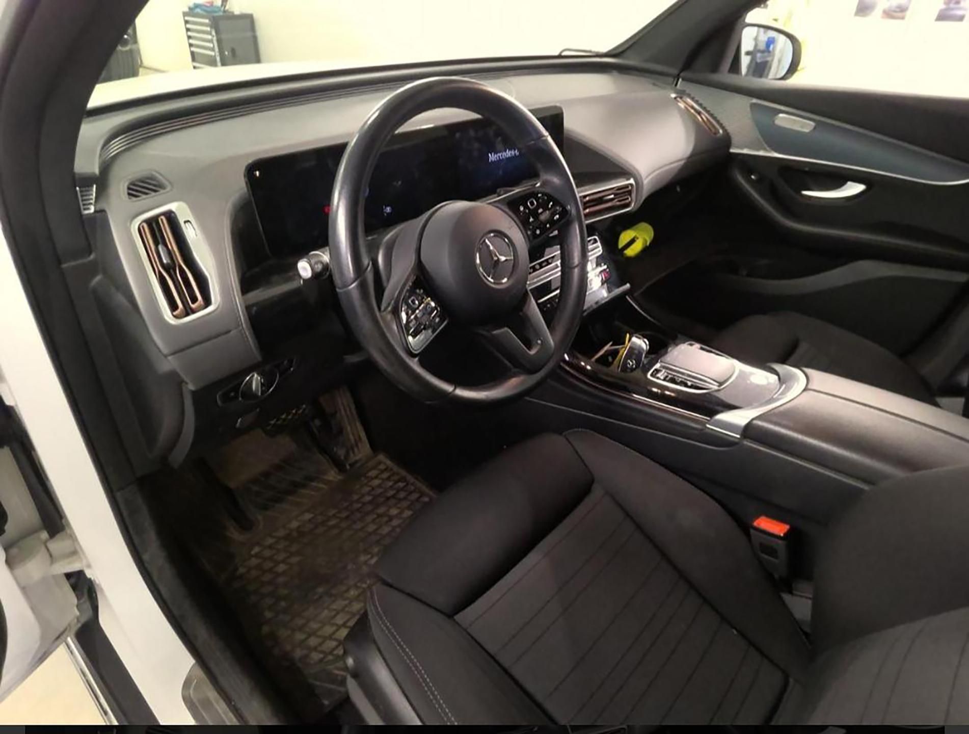 Mercedes-Benz EQC, SE Edition 4Matic - fotka 6
