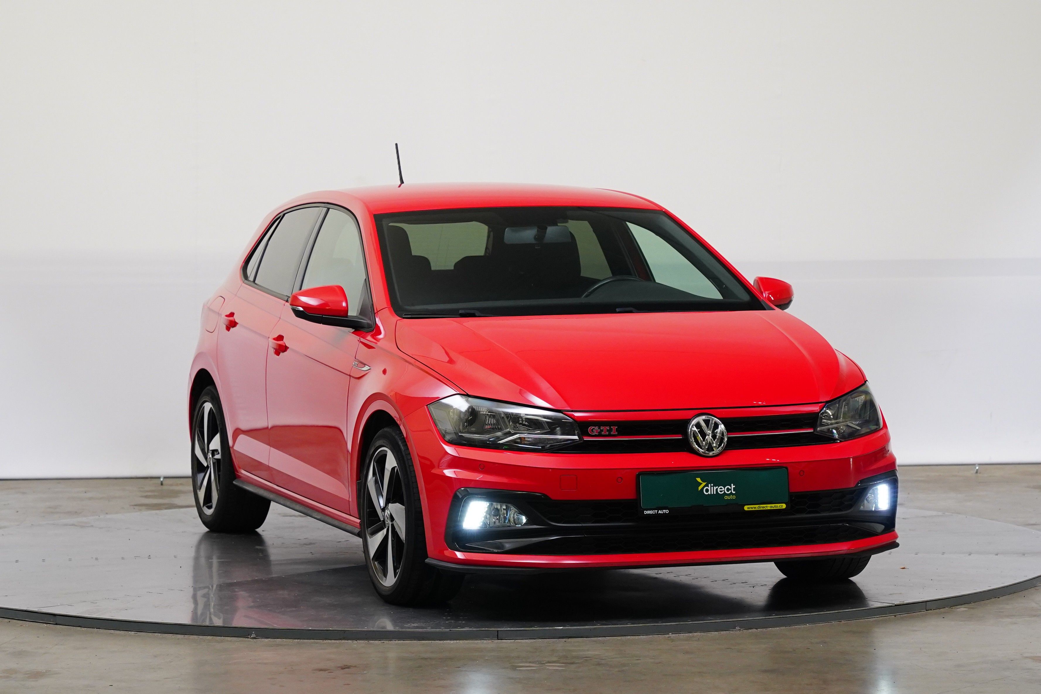 Volkswagen Polo, 2.0 TSI 147 kW GTI - fotka 2
