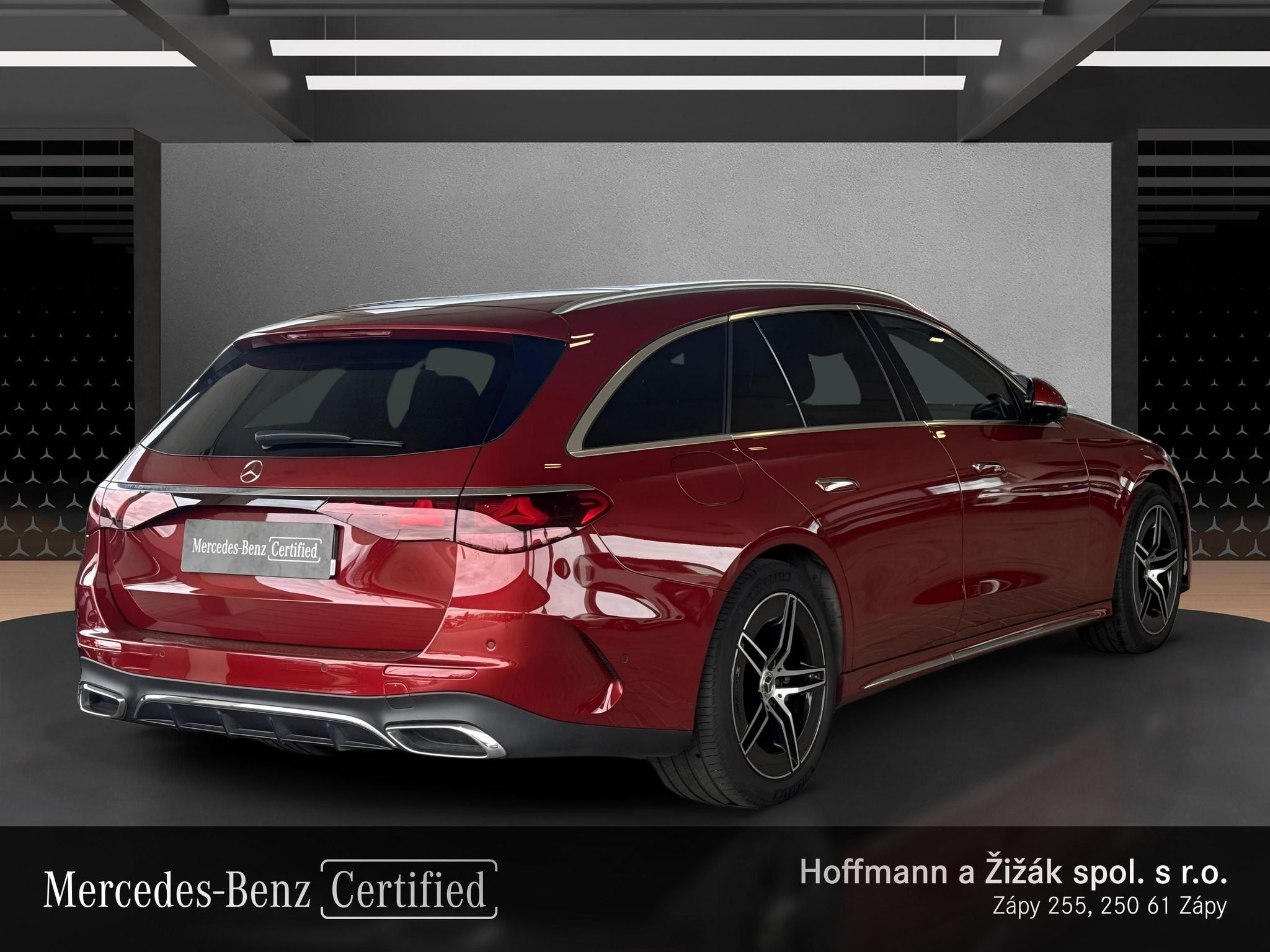 Mercedes-Benz Třídy E, 220d 4M kombi - fotka 5