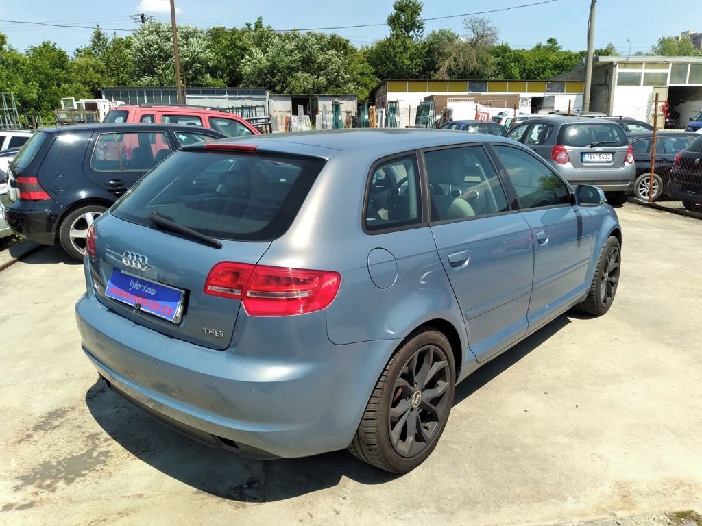 Audi A3, 1.2 TFSI SPORTBACK 77kW - fotka 6