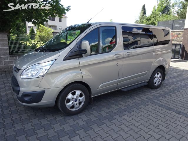 Ford Tourneo Custom