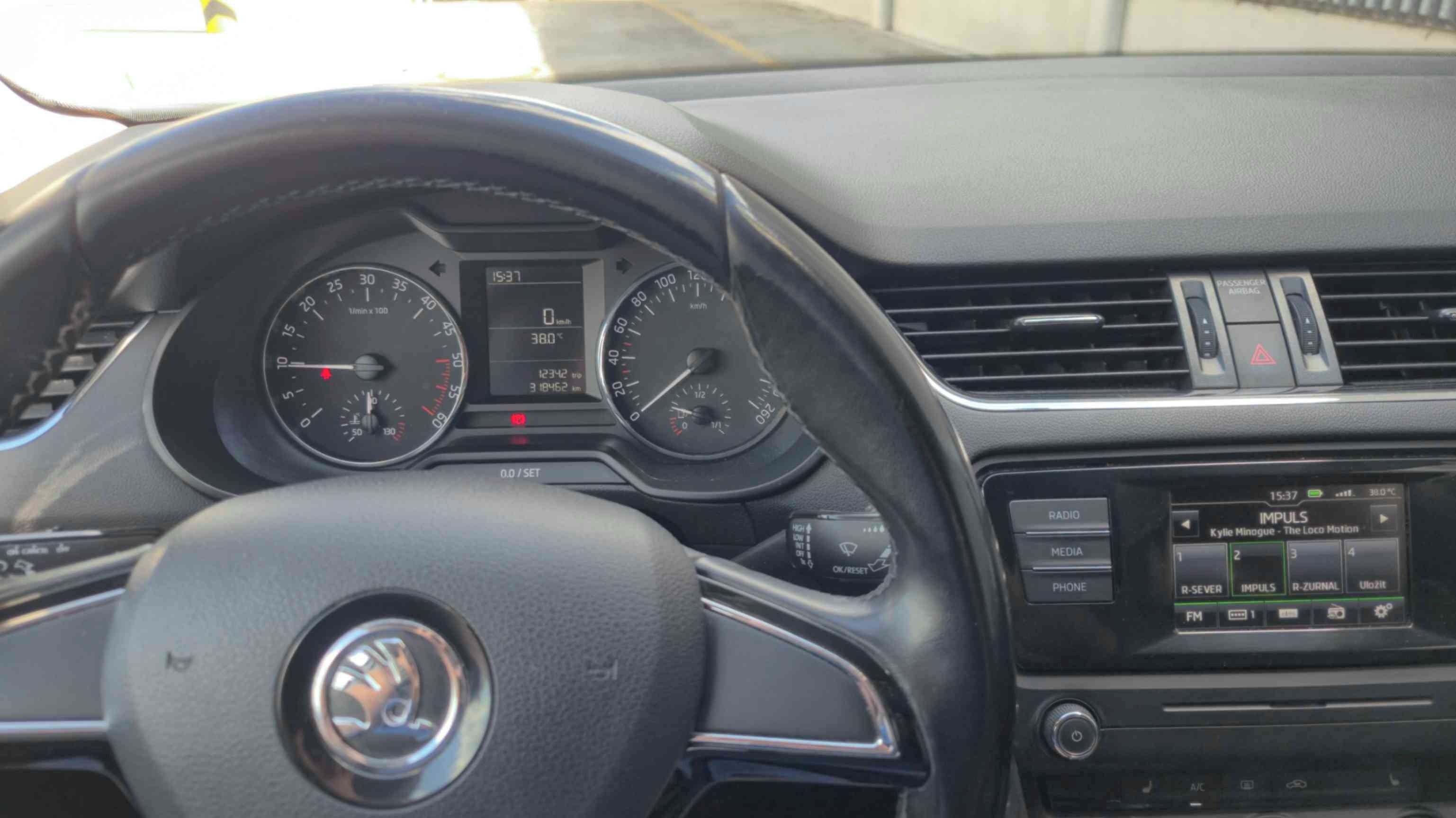 Škoda Octavia, 1.6 TDI - fotka 2