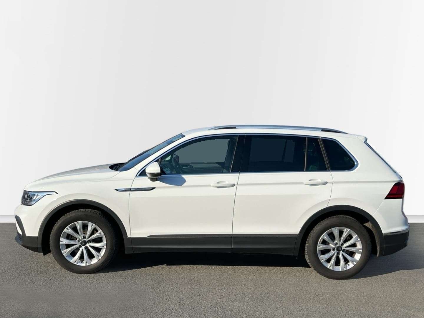 Volkswagen Tiguan, 1.5 TSI Life - fotka 3