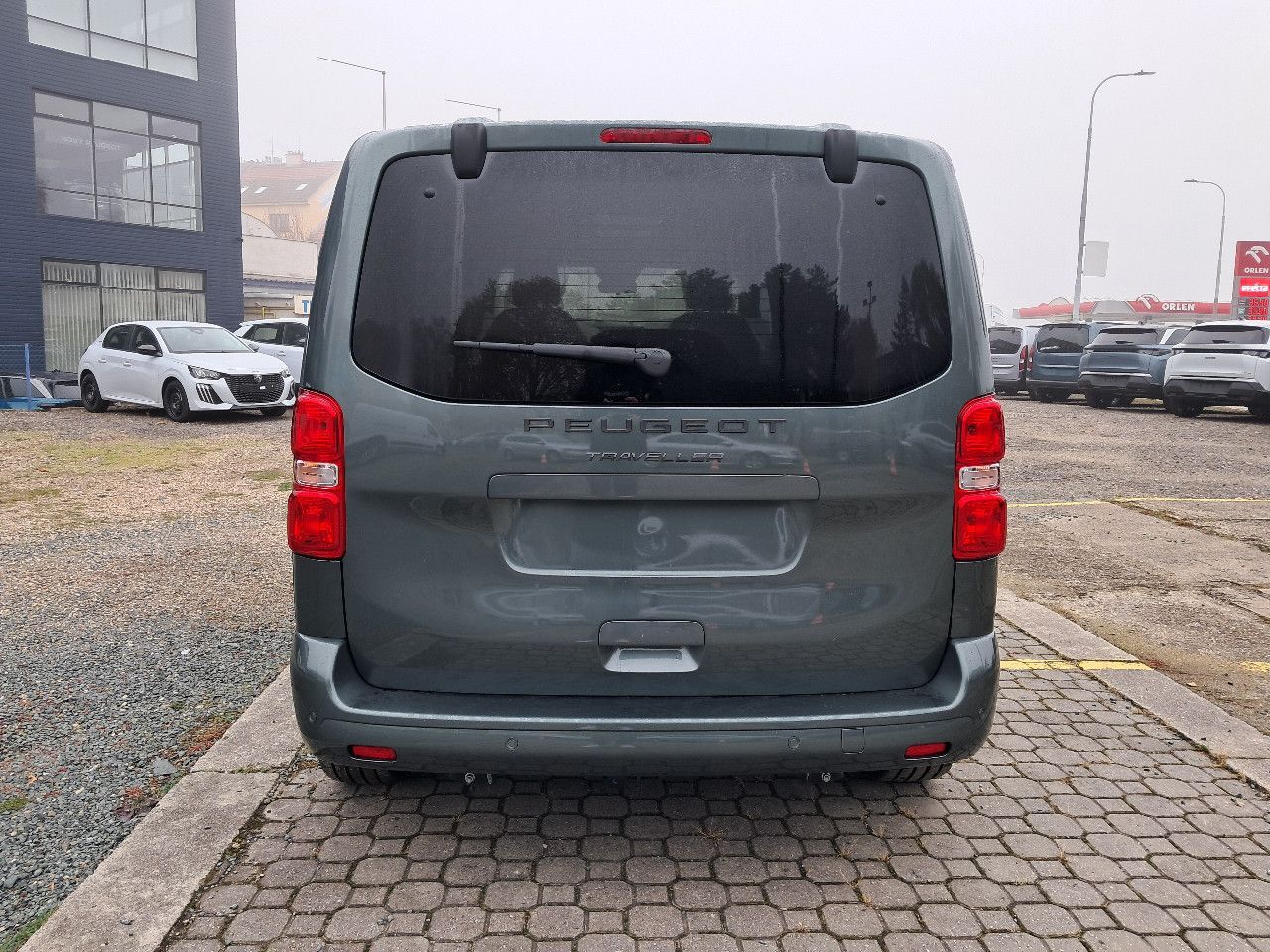 Peugeot Traveller, Active L2 2.2 BlueHDi 180 S&S - fotka 6