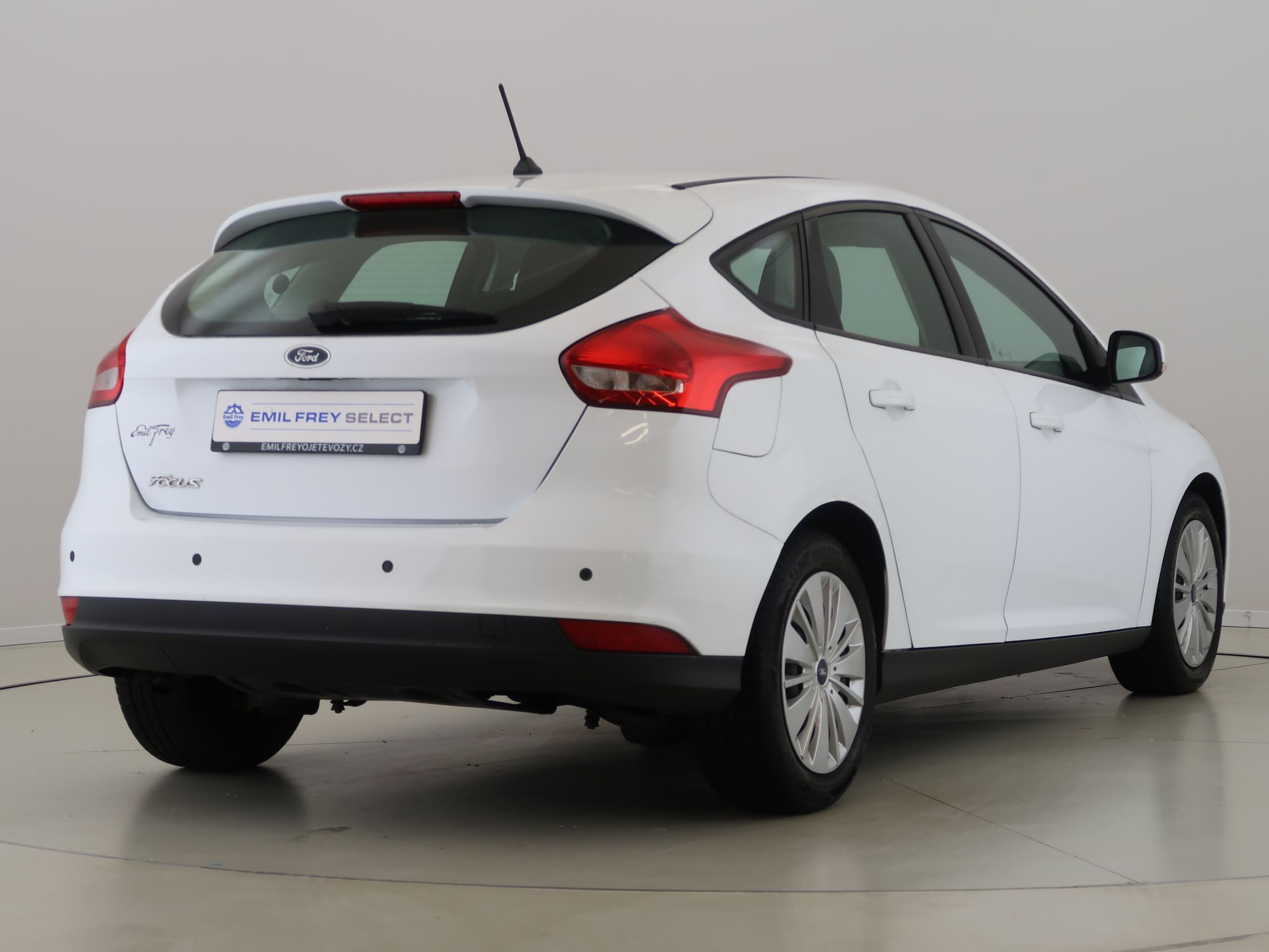 Ford Focus, 1.6Duratec,77kW,CZ,1Maj,Trend - fotka 5