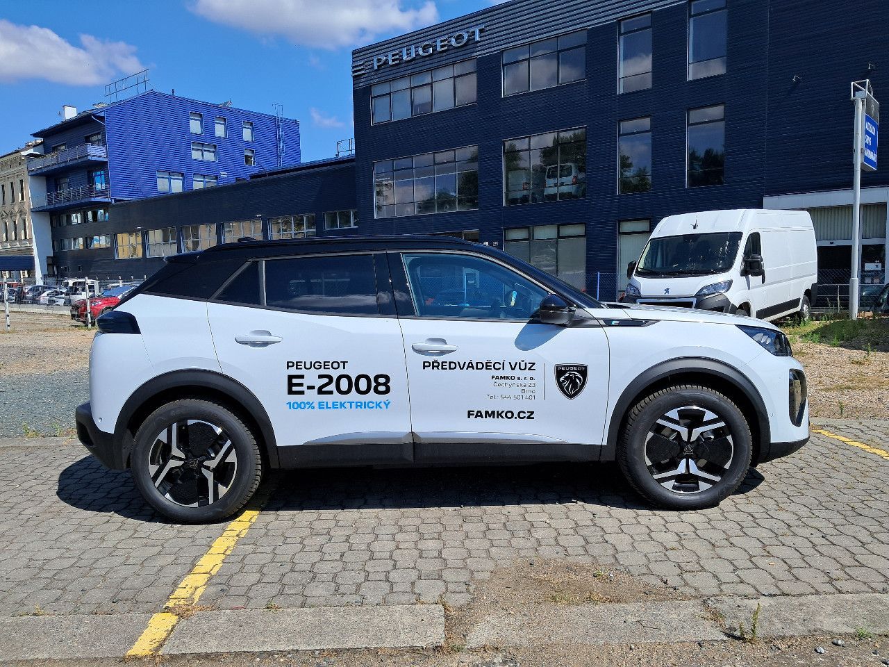 Peugeot 2008, GT Elektromotor 115 kW (Bateri - fotka 4