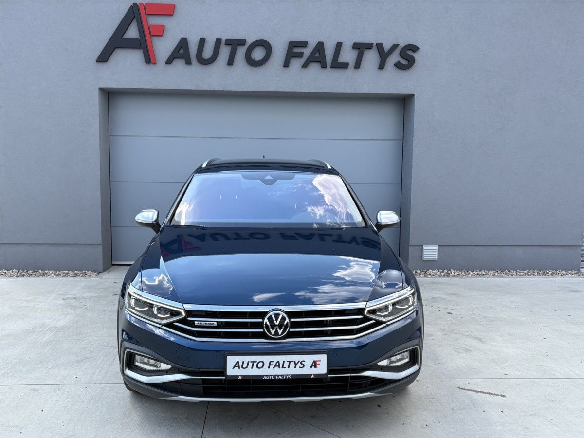 Volkswagen Passat, 2,0 TSI 206 KW 4M AUT ALLTRACK - fotka 3