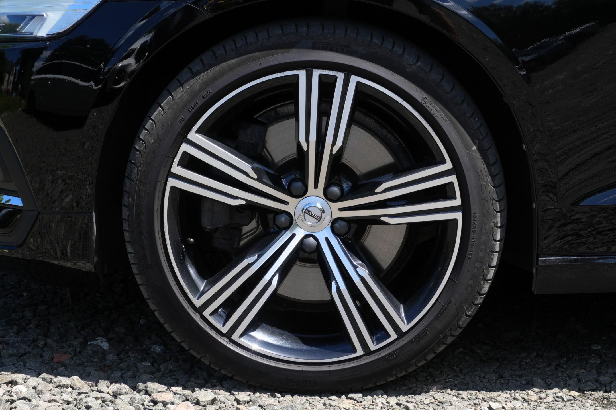 Volvo V60, T6 AWD, Polestar, H/K, Tažné - fotka 4