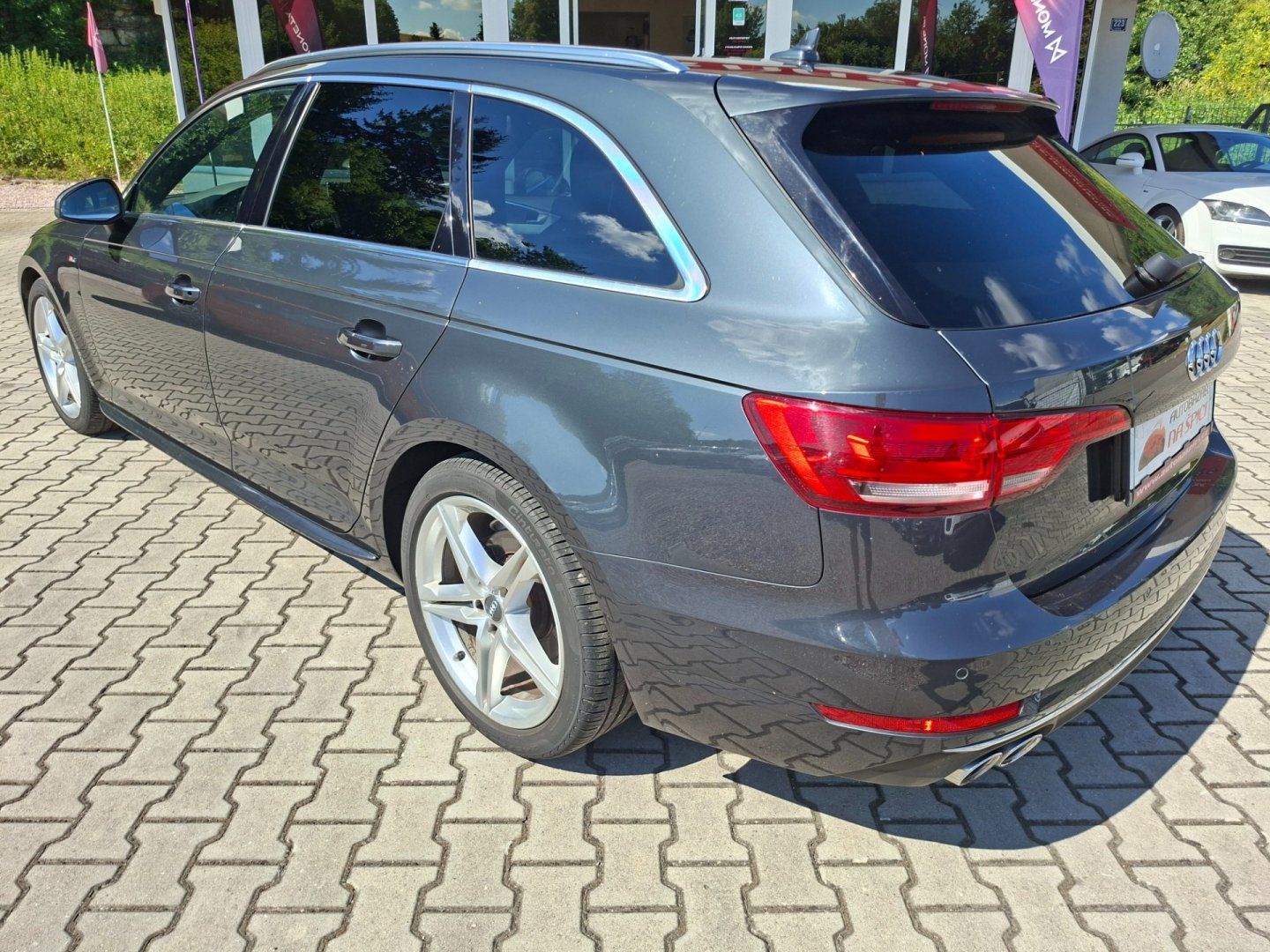 Audi A4, 2.0TDI 140kW QUATTRO -NEZ.TOP! - fotka 6