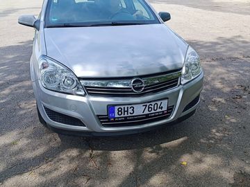 Opel Astra H 1.6 85 kW