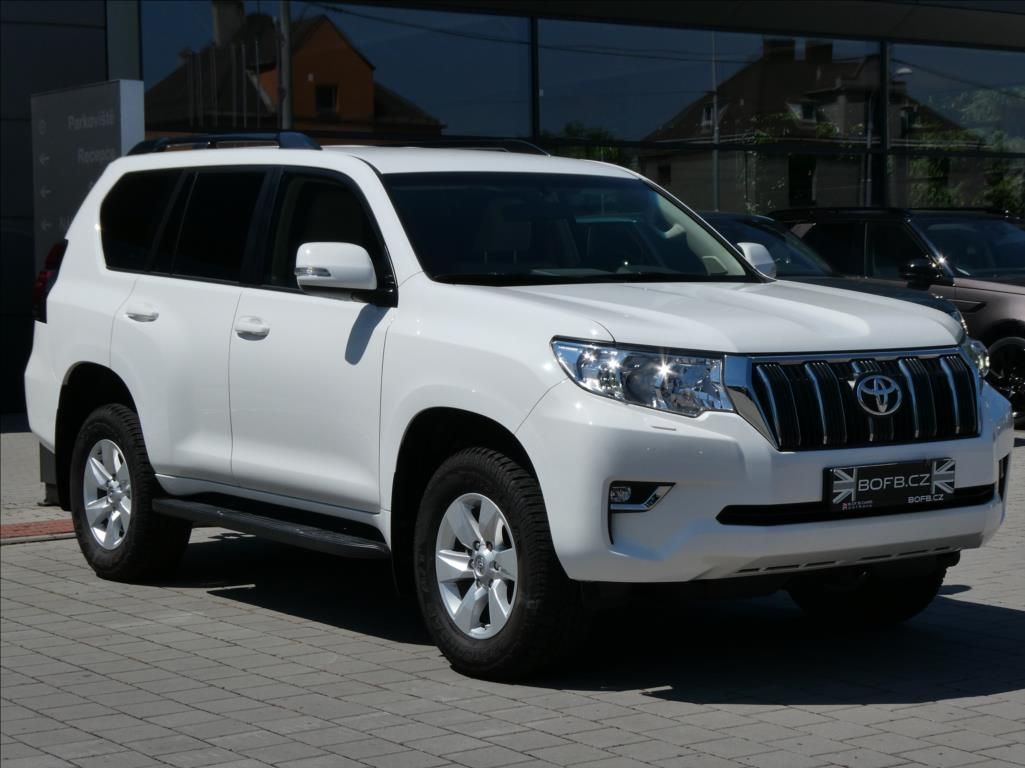 Toyota Land Cruiser, 2,8 D-4D 150kW 2Maj, ČR, DPH - fotka 5