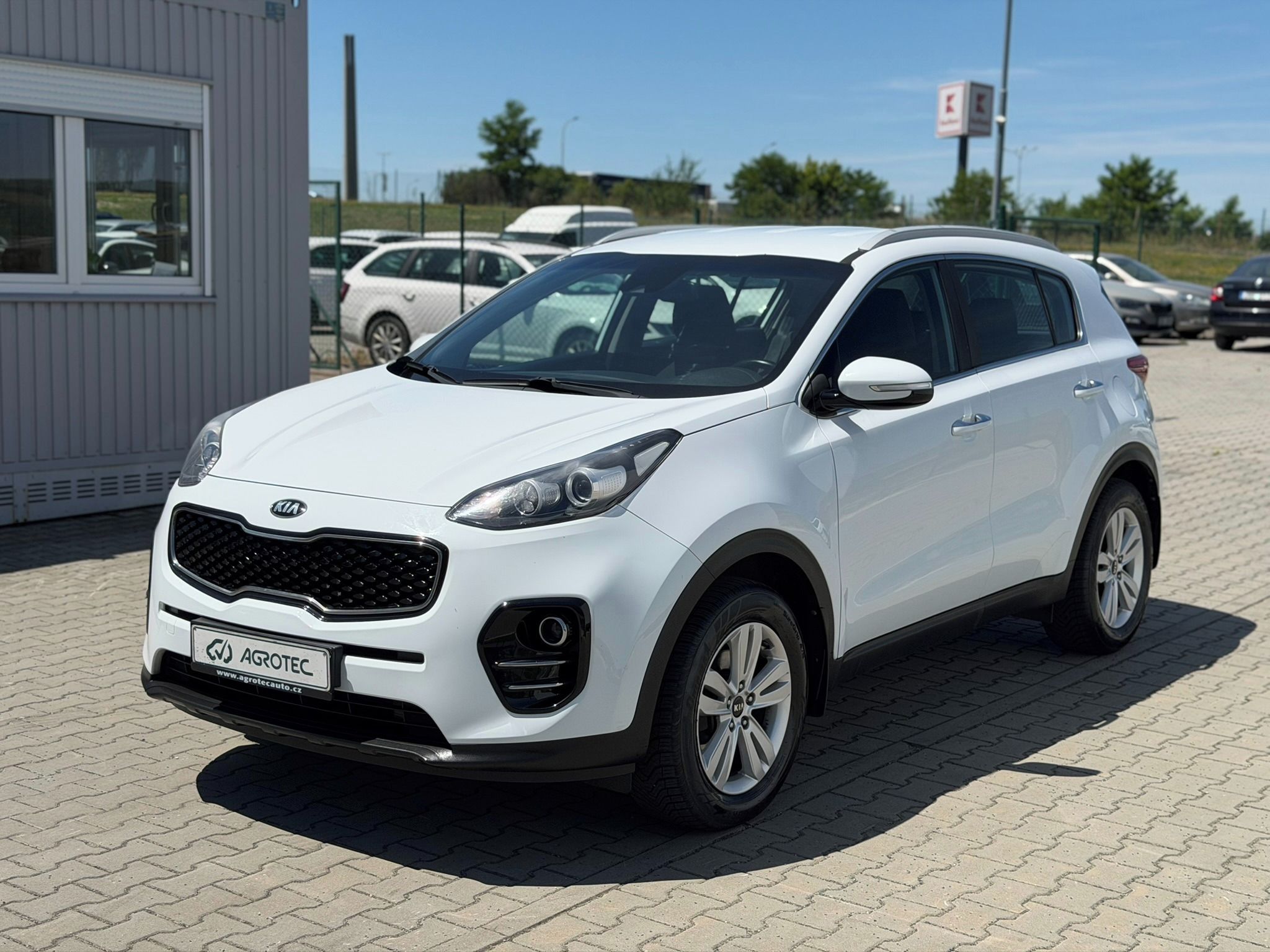Kia Sportage, 1.6 GDi 97 kW Exclusive - fotka 3