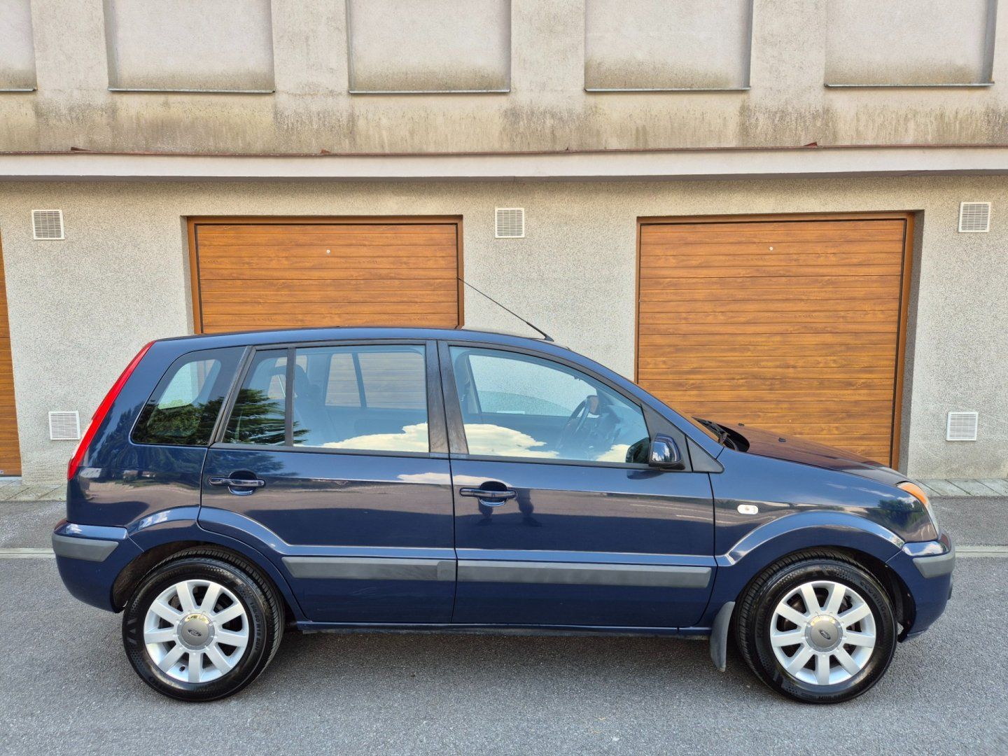 Ford Fusion, 1.4i 59kW tažné zařízení - fotka 2