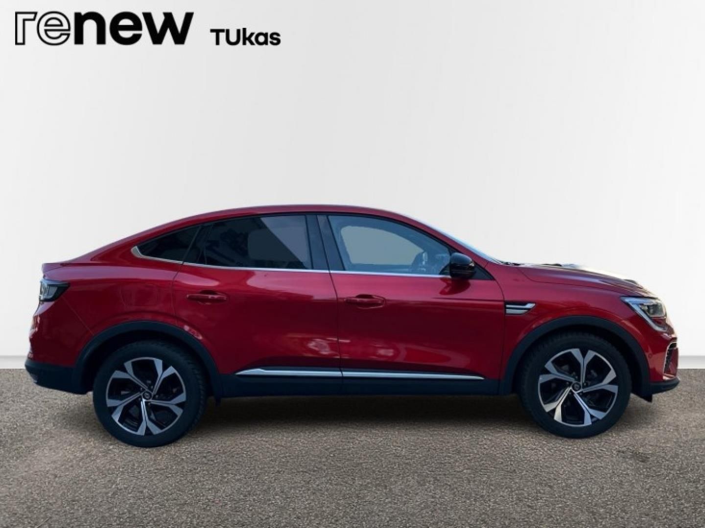 Renault Arkana, 1.3mild hybrid 103kW  techno - fotka 4