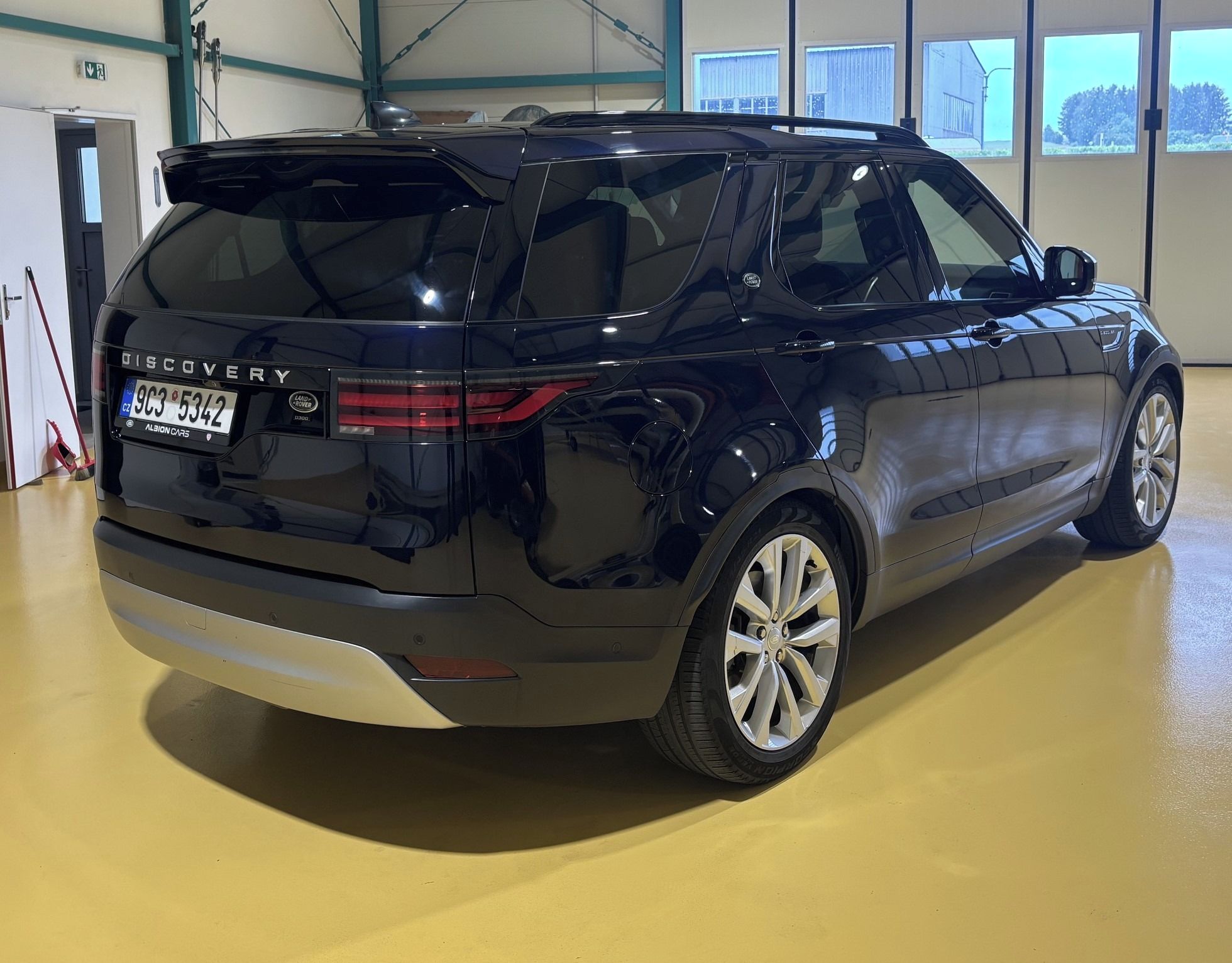 Land Rover Discovery, ČR/DPH/1.majitel - fotka 3
