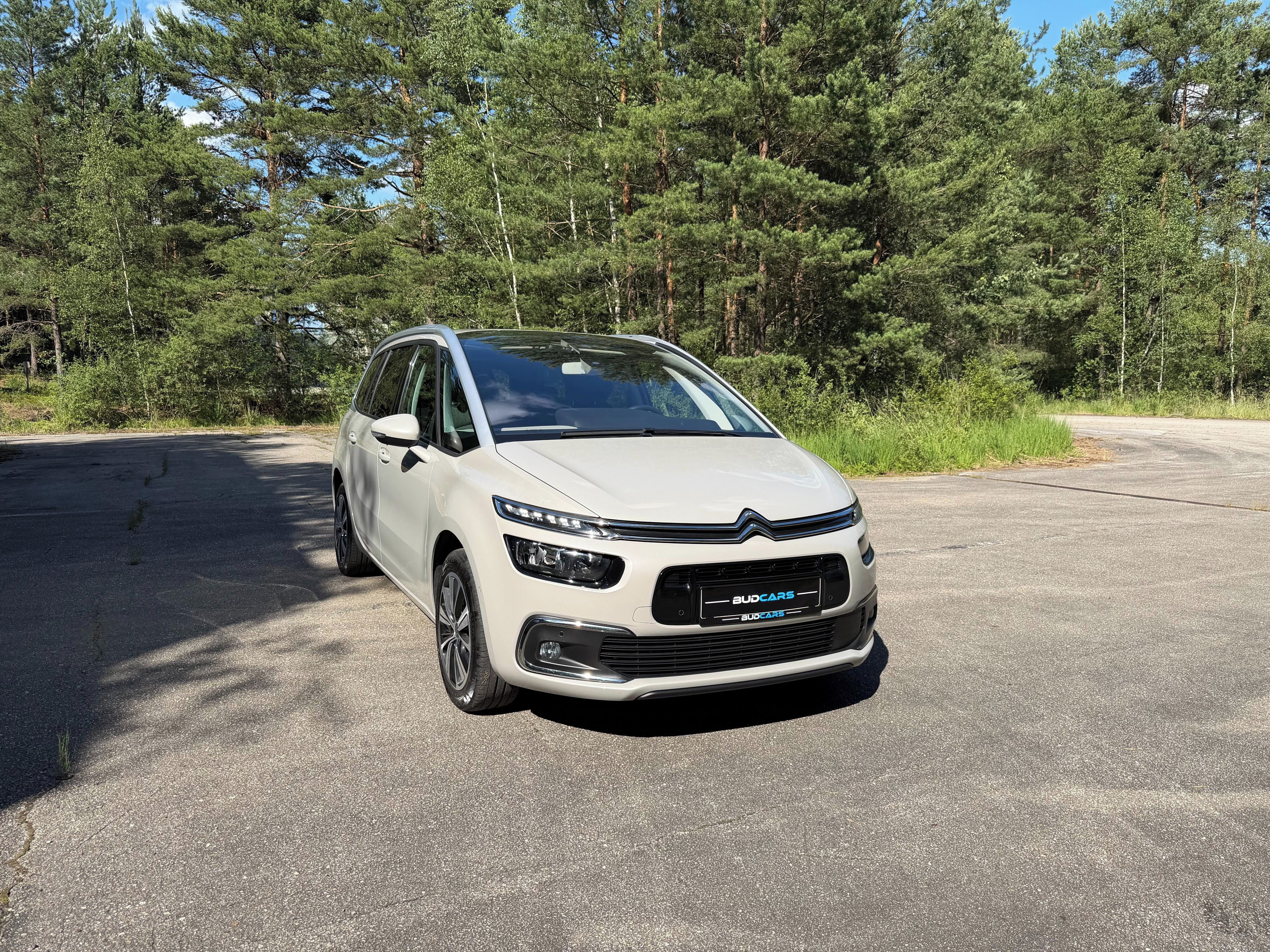 Citroën Grand C4 SpaceTourer, 96kW 7 míst Servis Citroen CZ - fotka 2