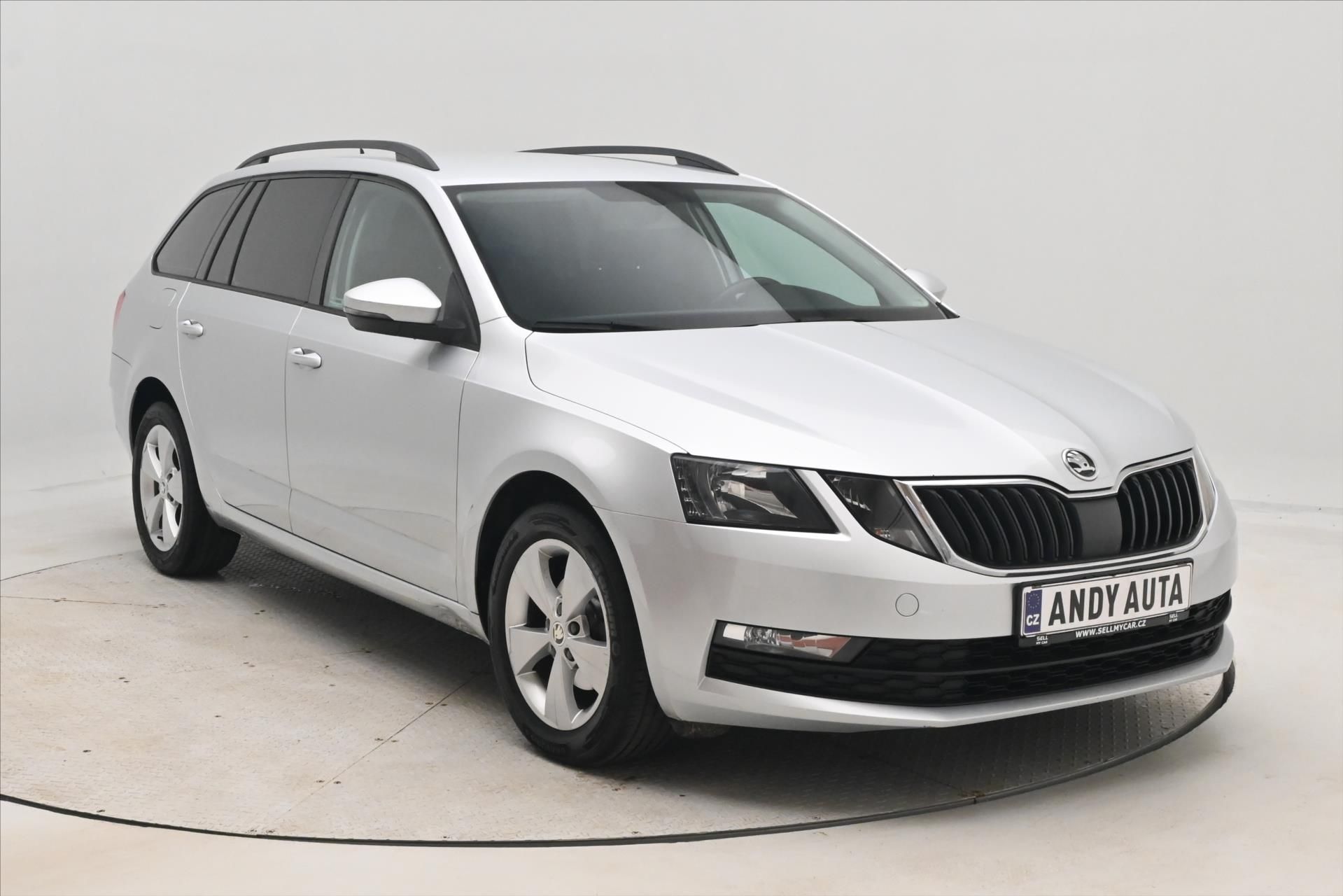 Škoda Octavia, 1,6 TDI 85 kW Ambition Záruka - fotka 3