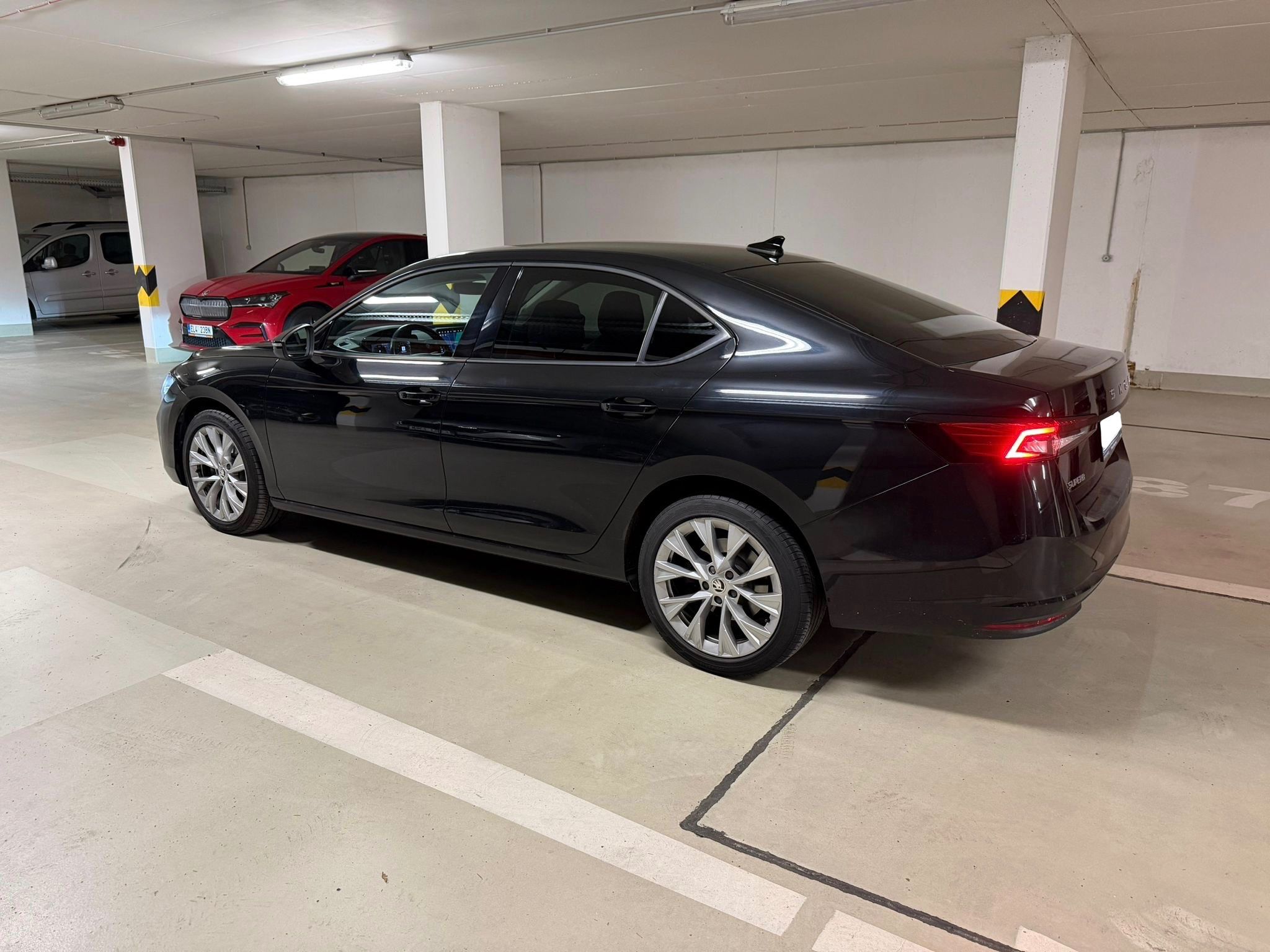 Škoda Superb, Škoda Superb 2.0 TDI - fotka 2