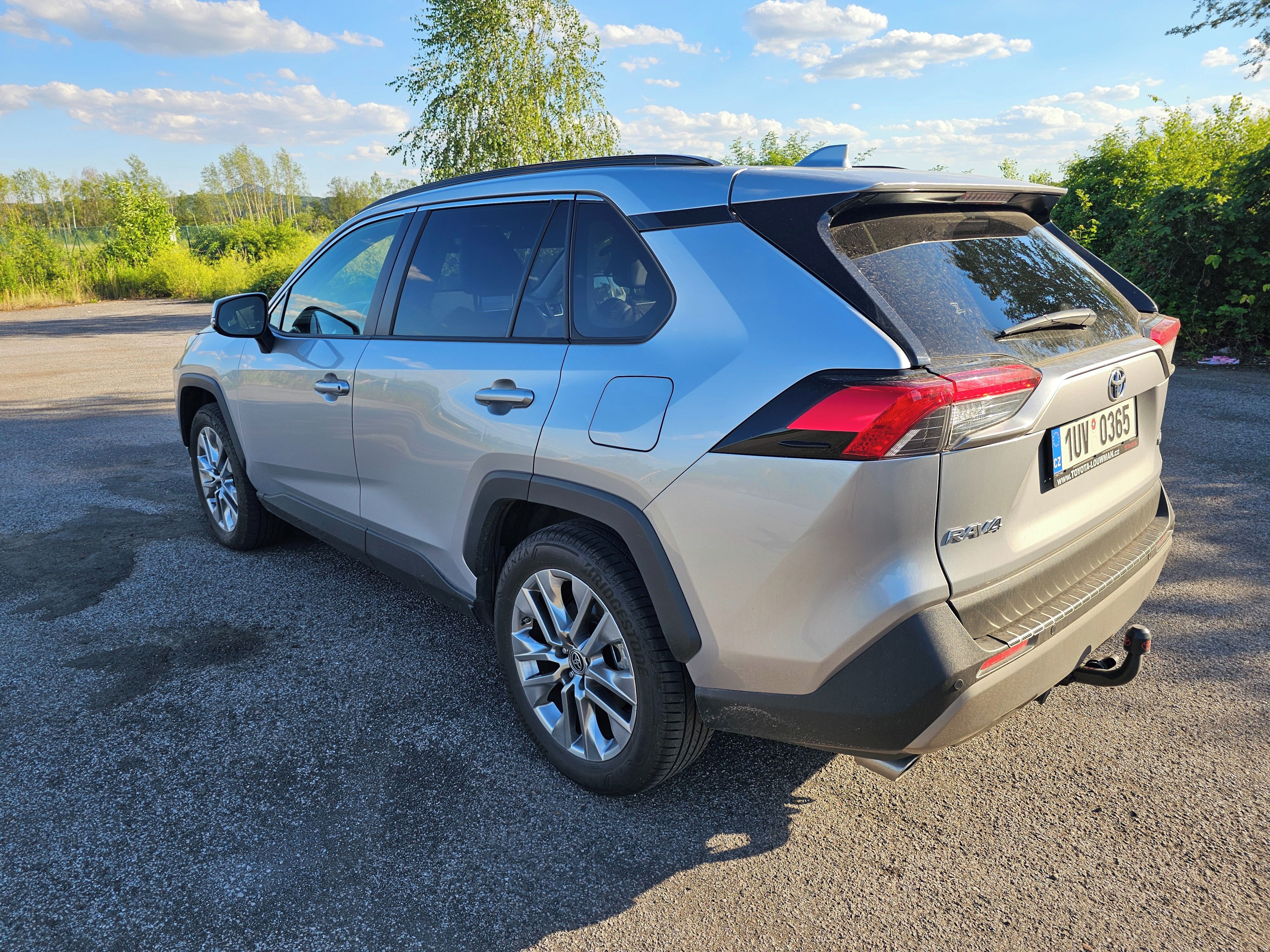 Toyota Rav4, EXECUTIVE,TAŽNÉ,ZIMNÍ KOLA - fotka 3